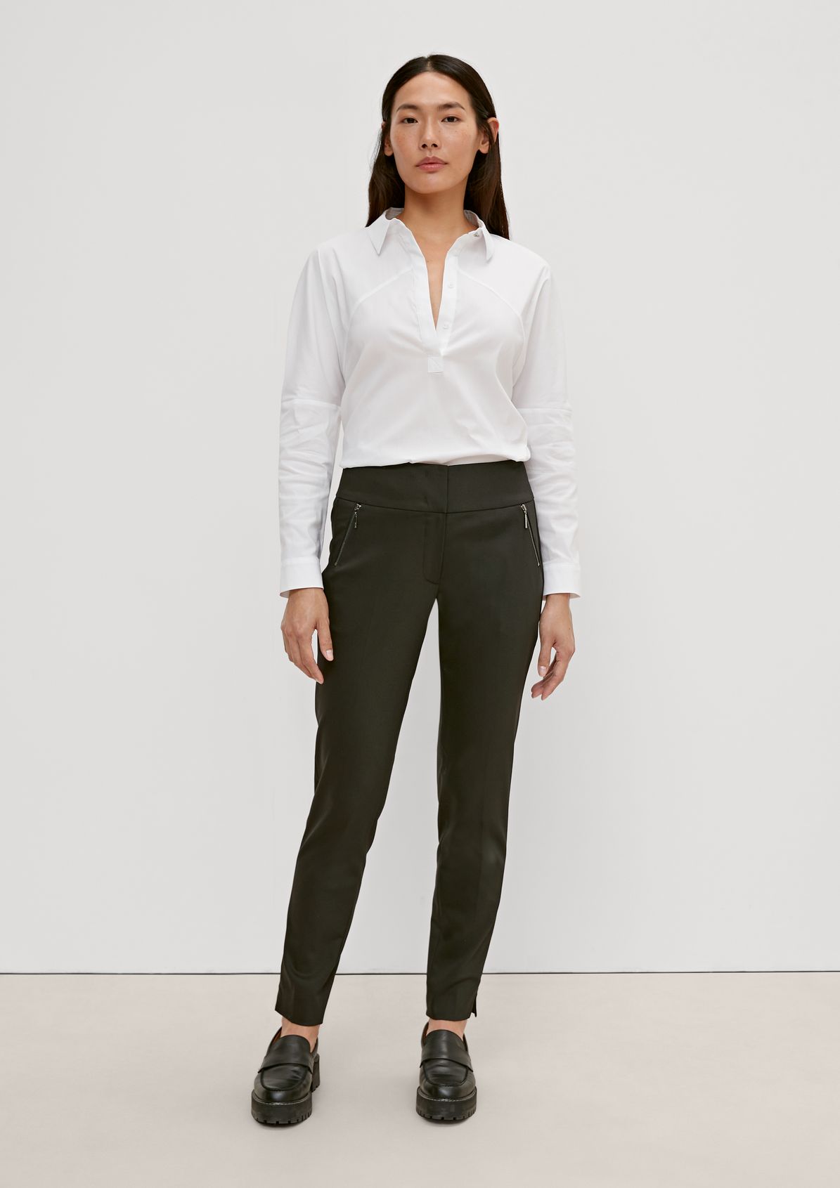 Slim fit: cigarette-style trousers from comma