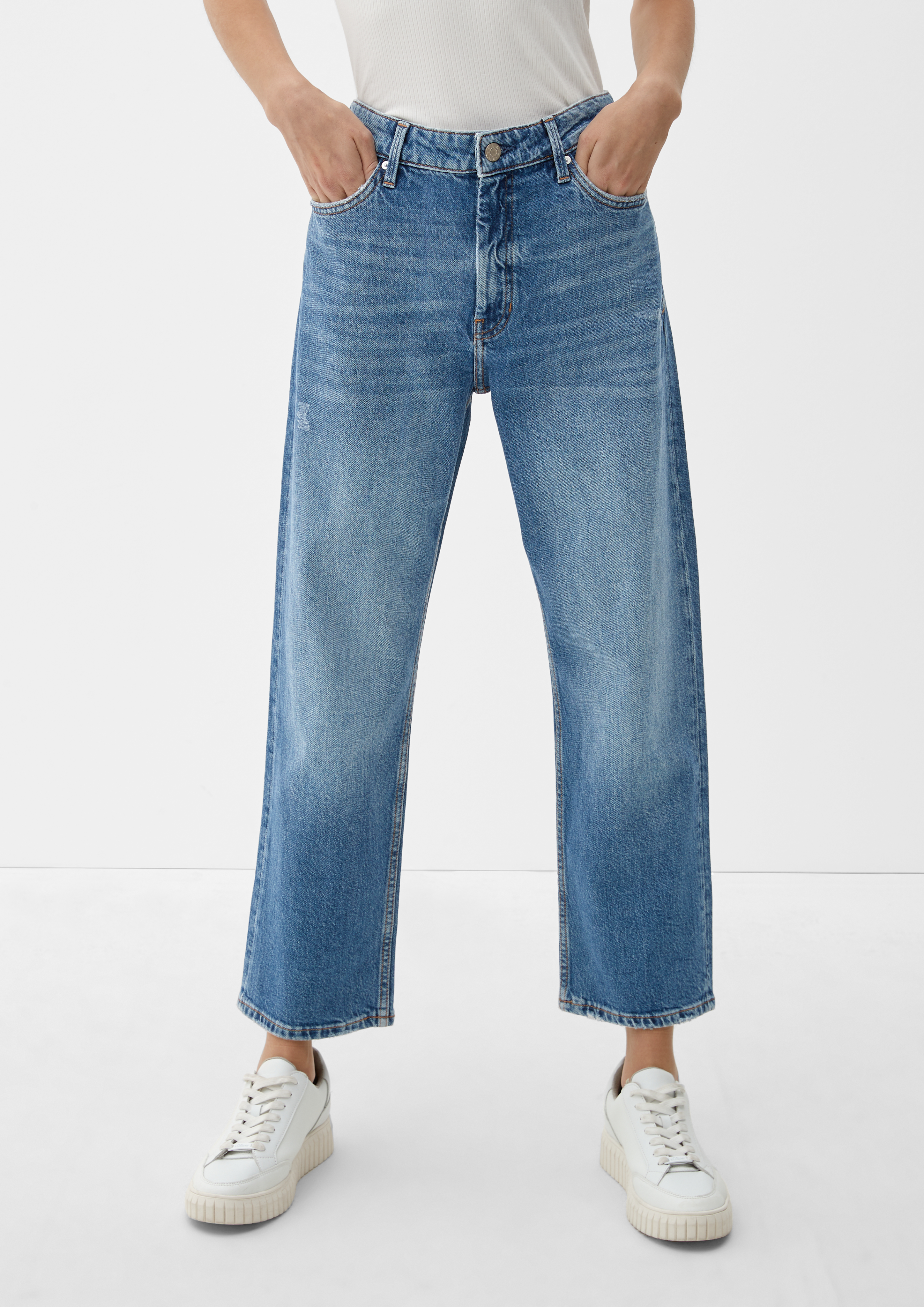 Denim trousers