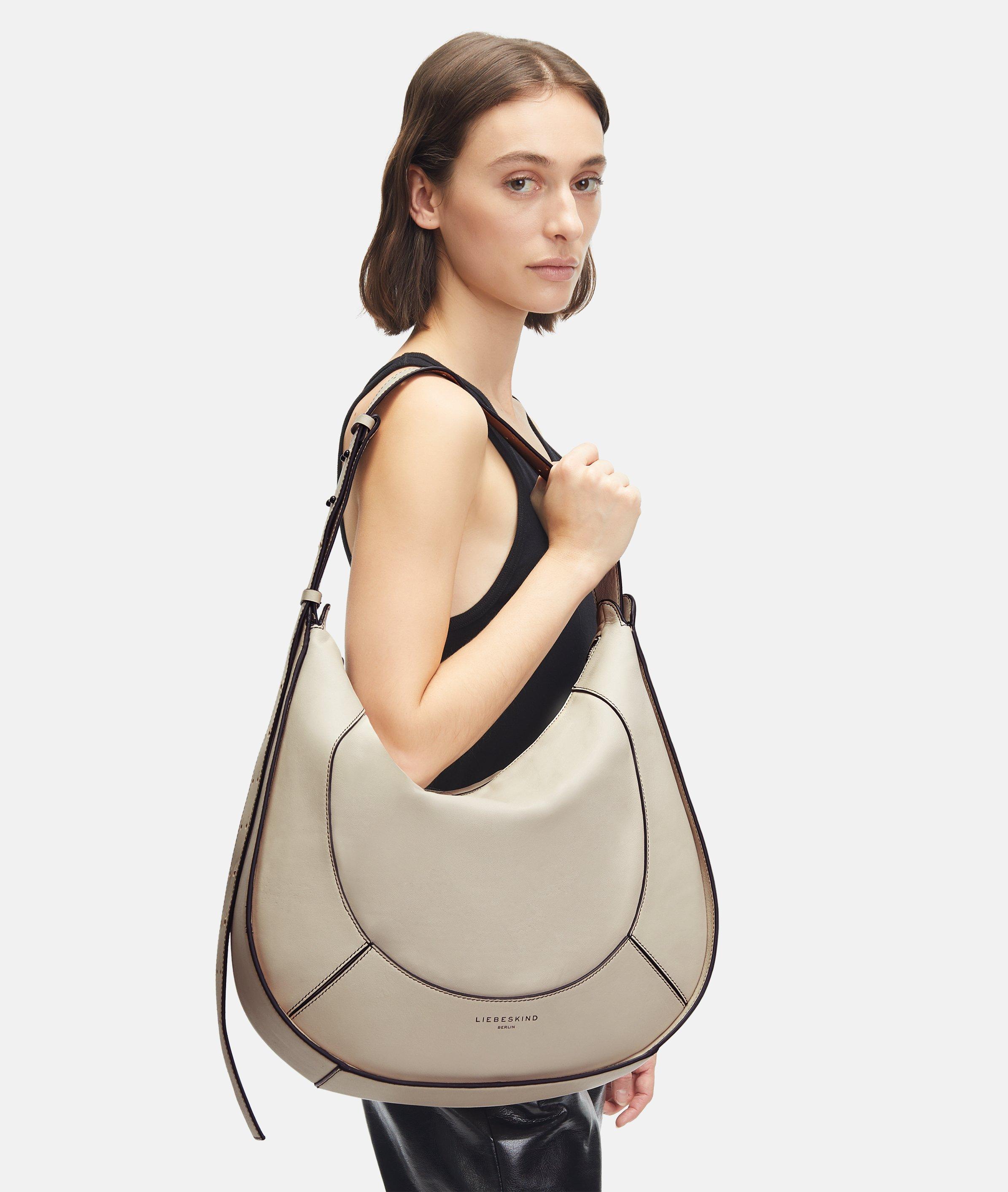 Alma Hobo L