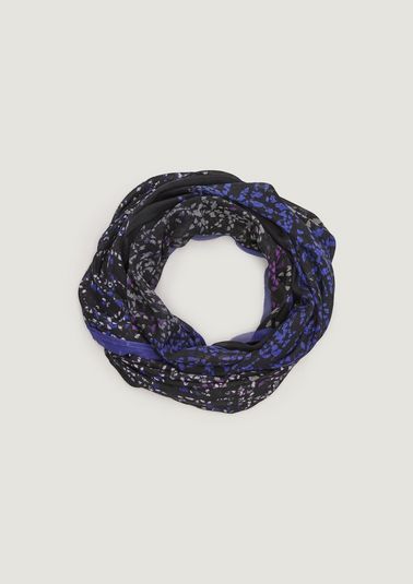 Snood with an all-over pattern from comma