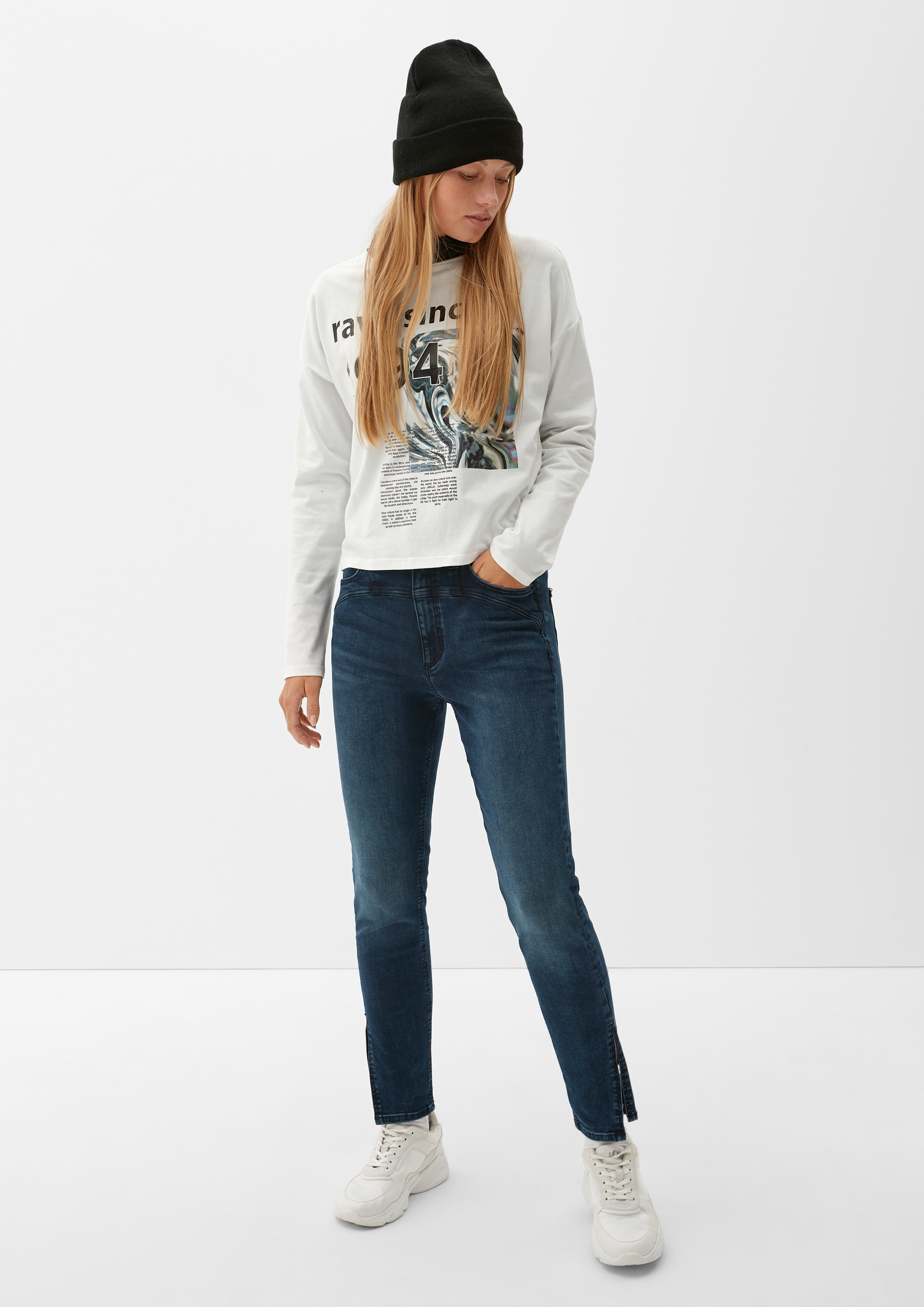 Denim trousers