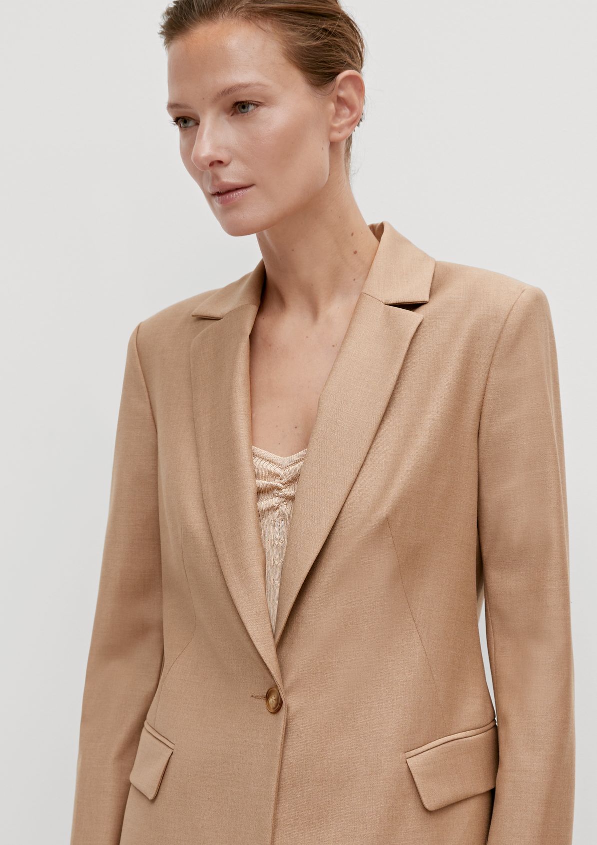 High-quality wool blend blazer from comma