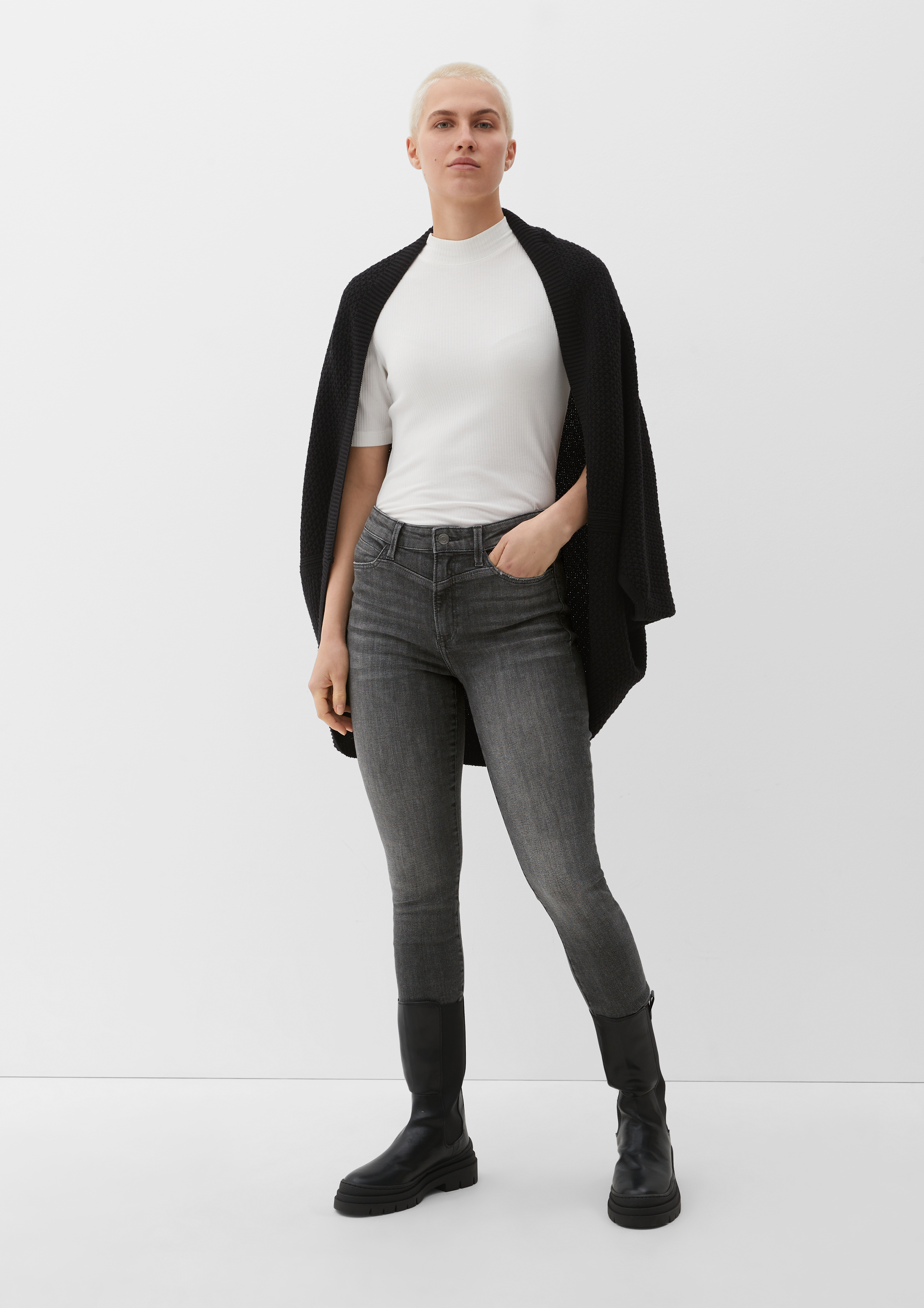 Denim trousers