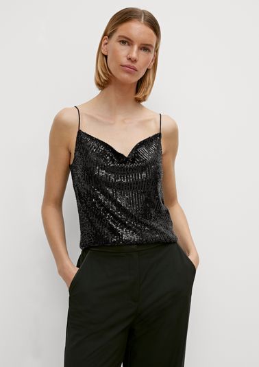 Top with sequins from comma