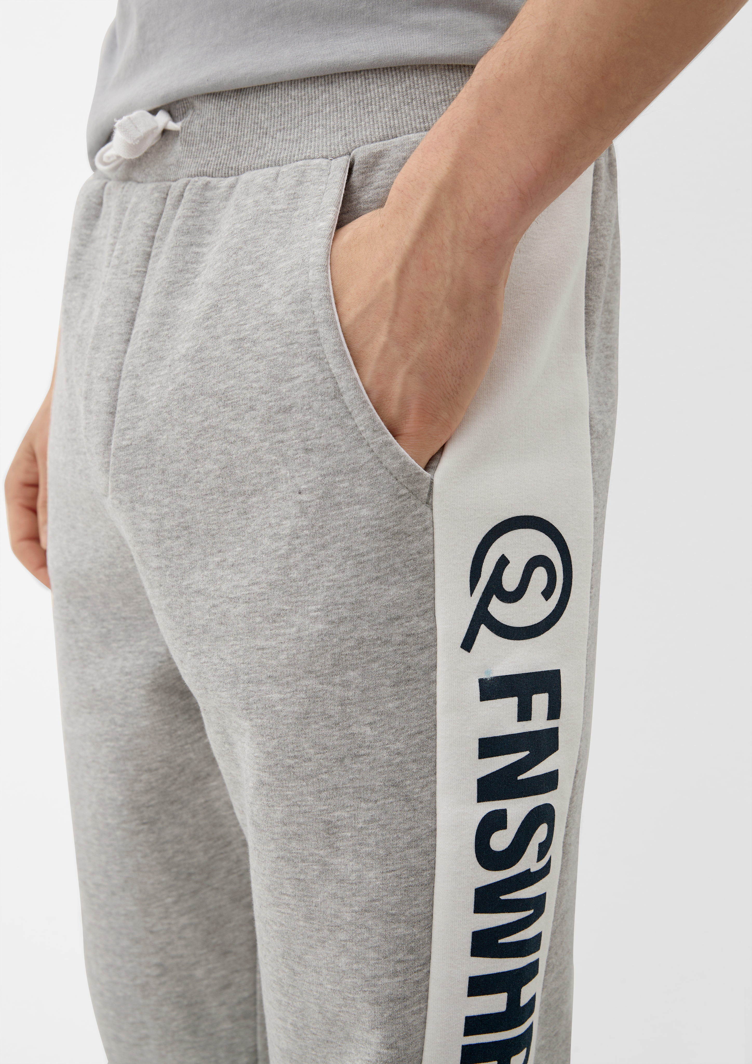 Tracksuit bottoms