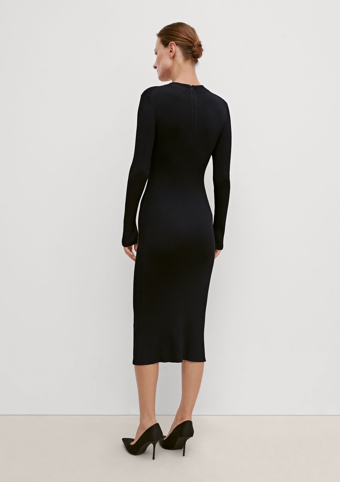 Midi dress with ribbed texture from comma