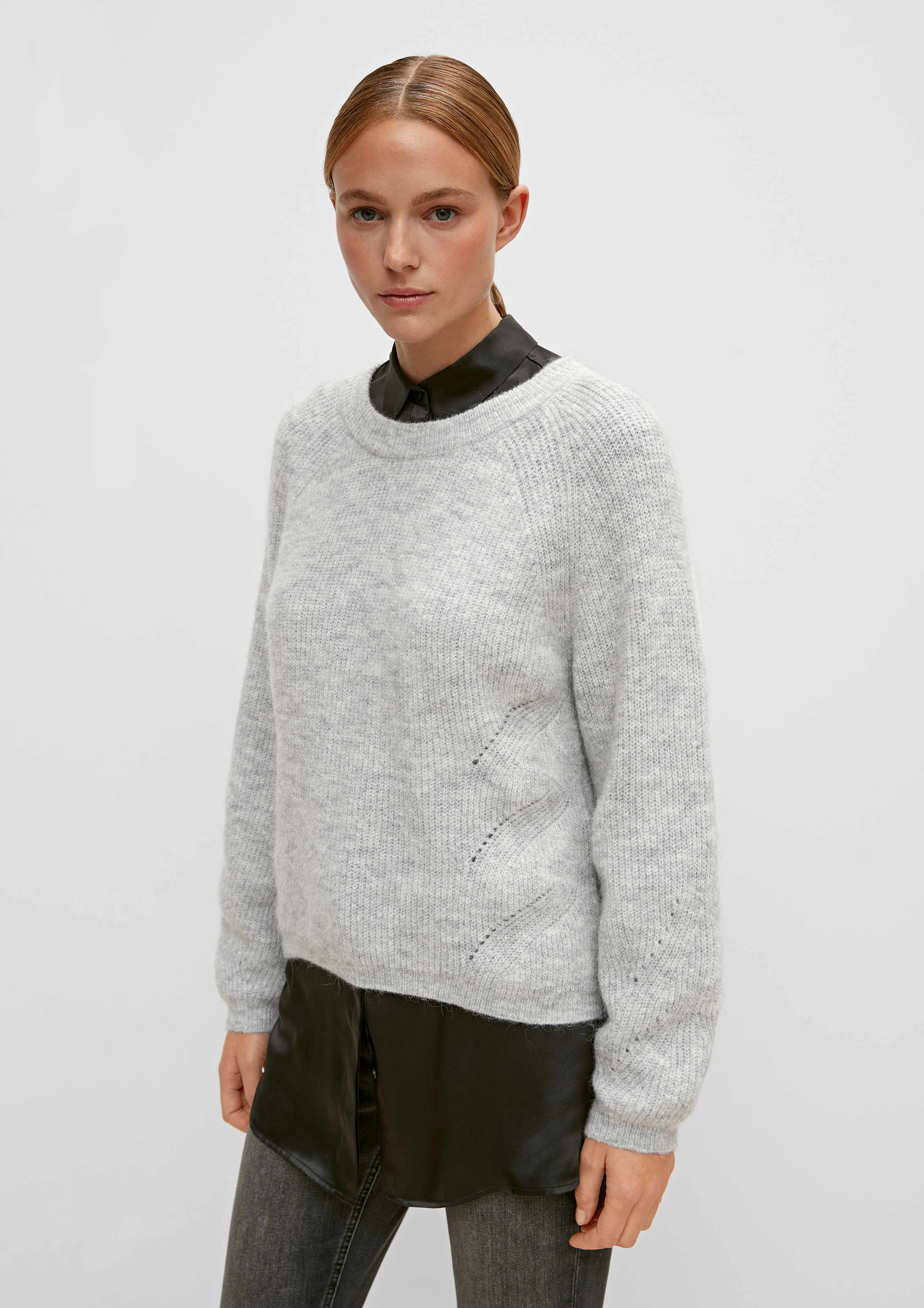 Knitted pullover