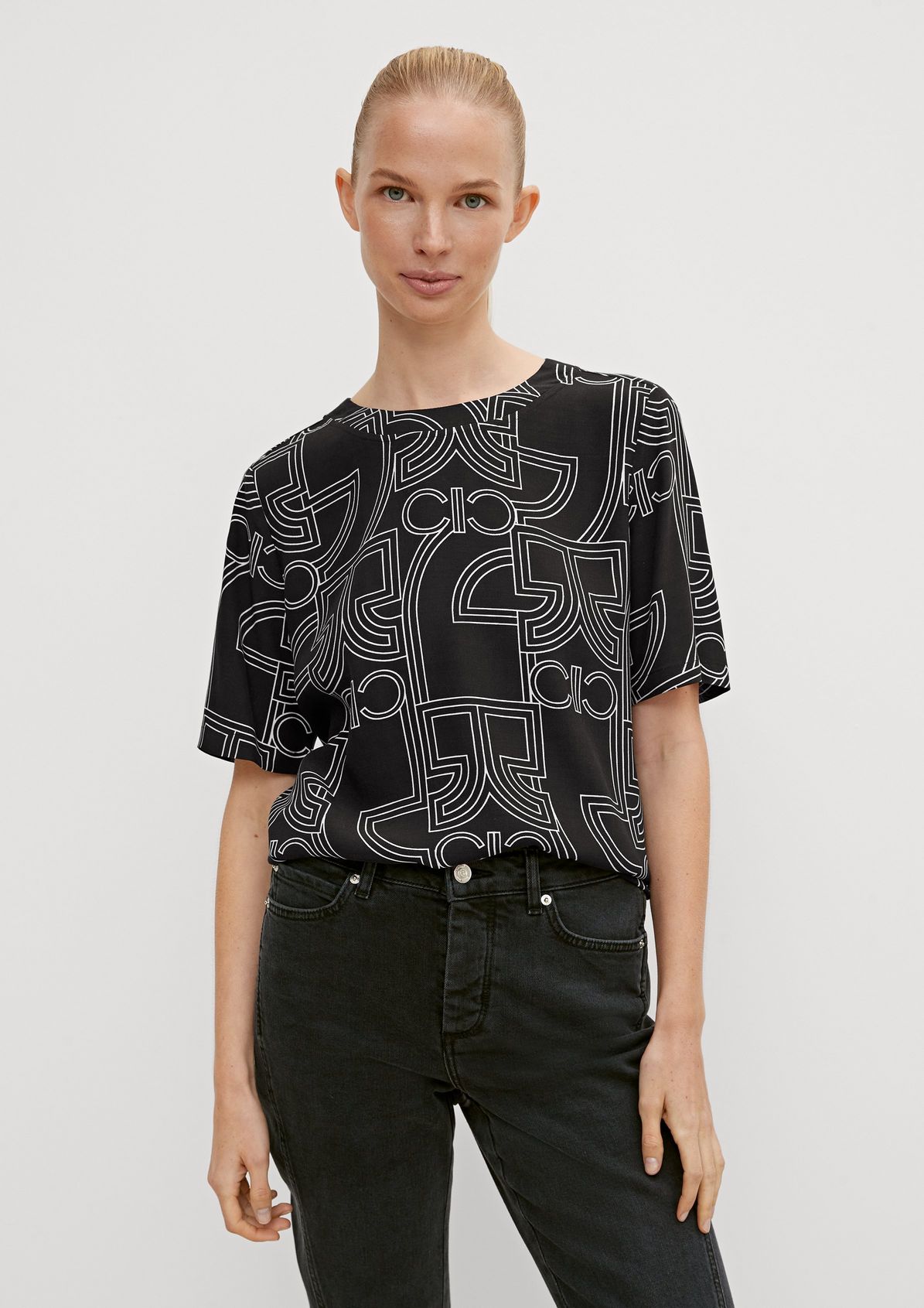 Blusenshirt mit Allover-Print from comma