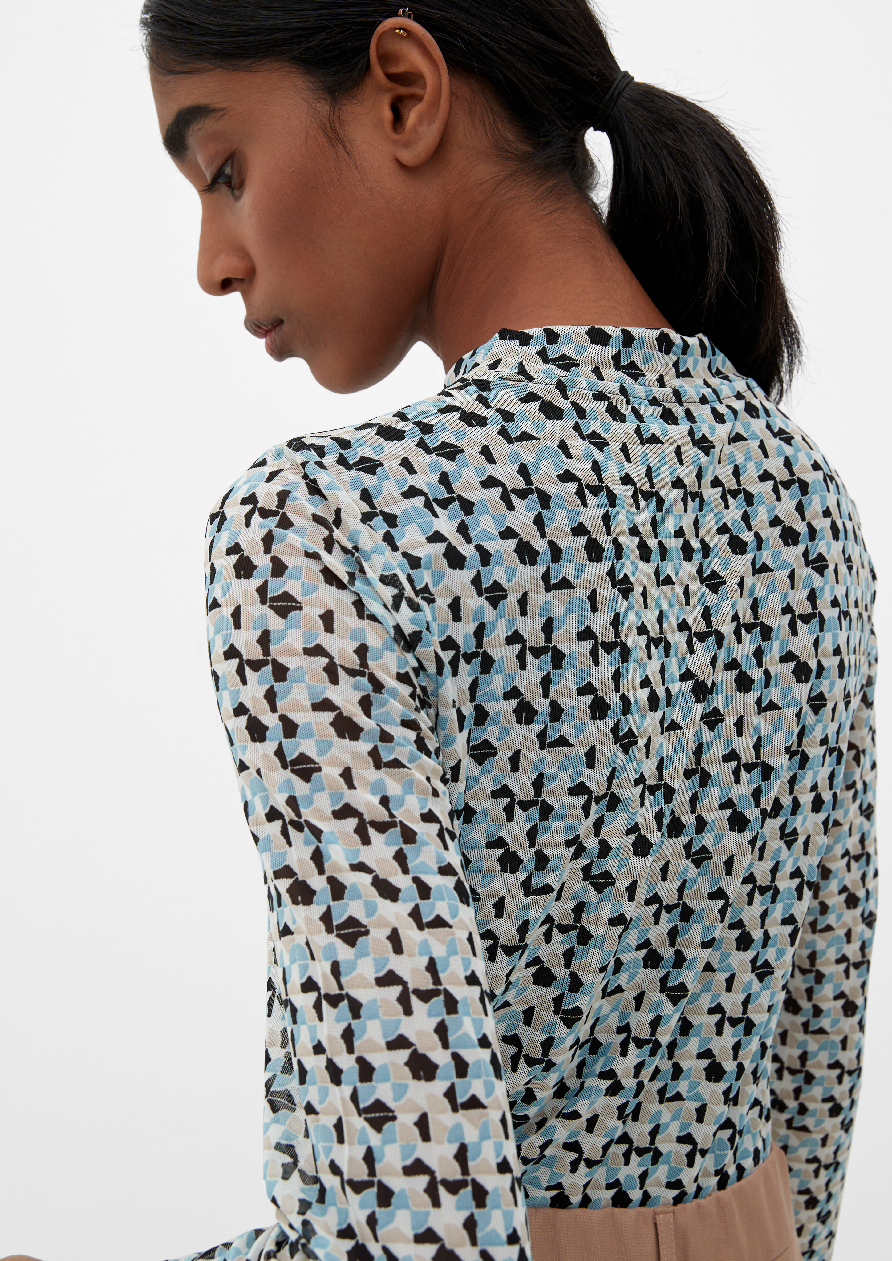 Long sleeve top