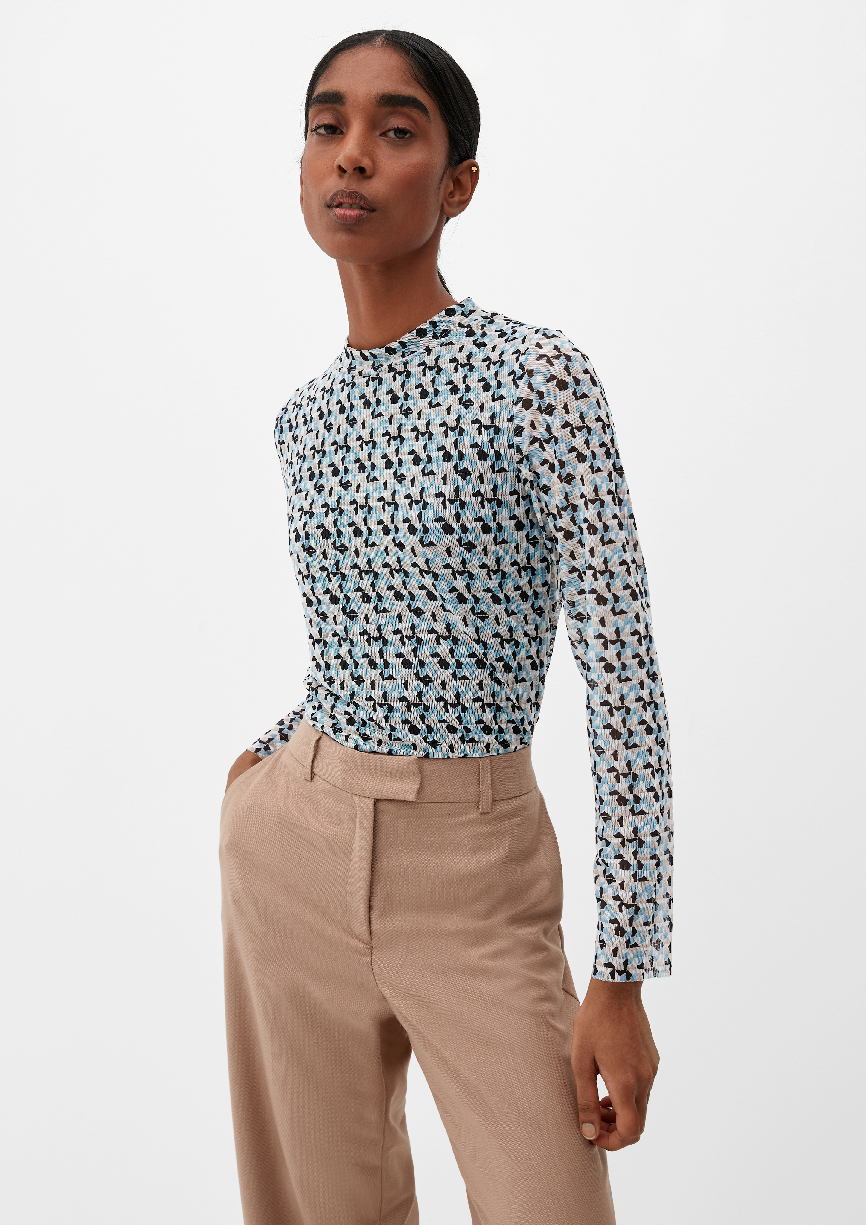 Long sleeve top