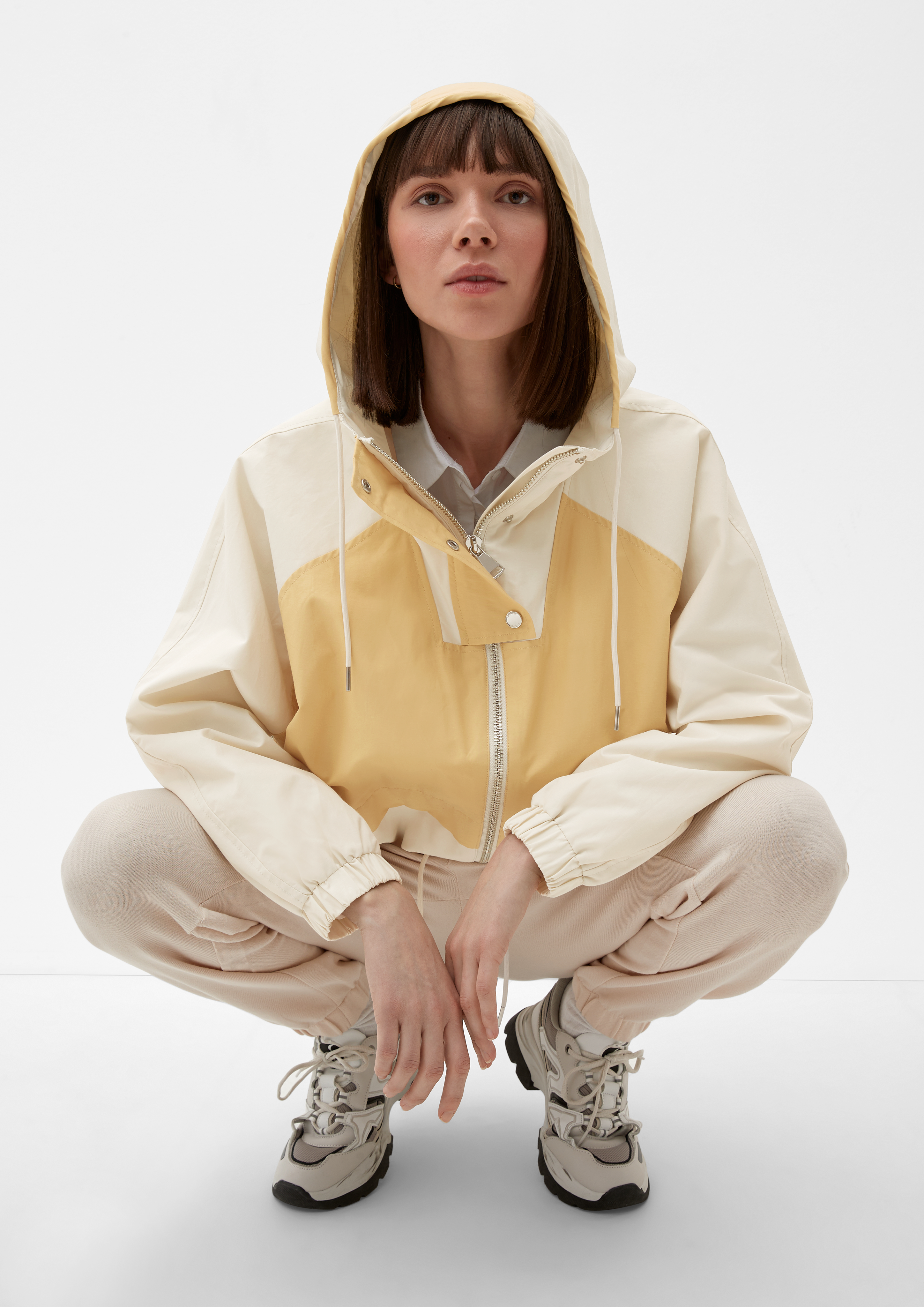 Outdoor jacket