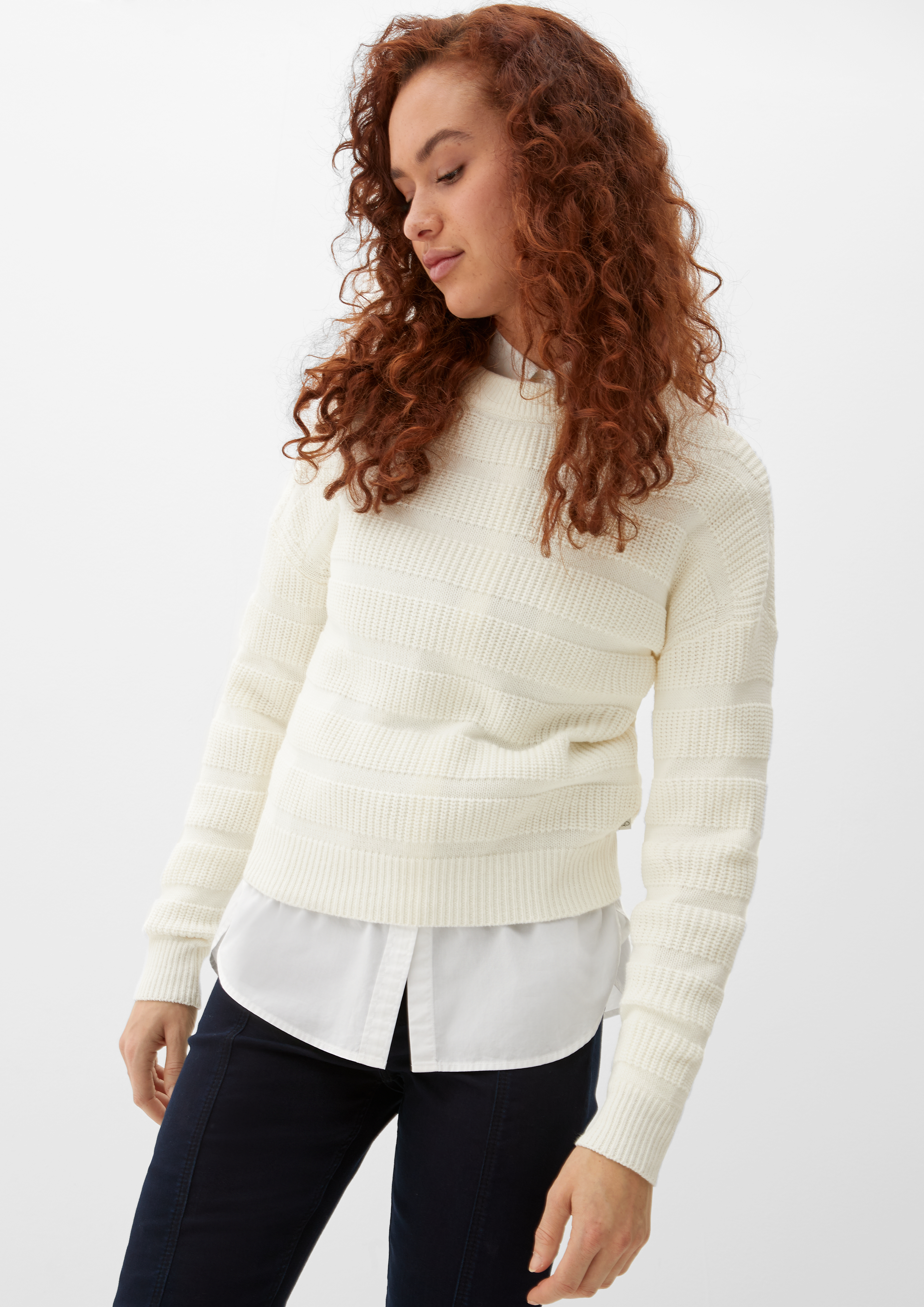Knitted pullover