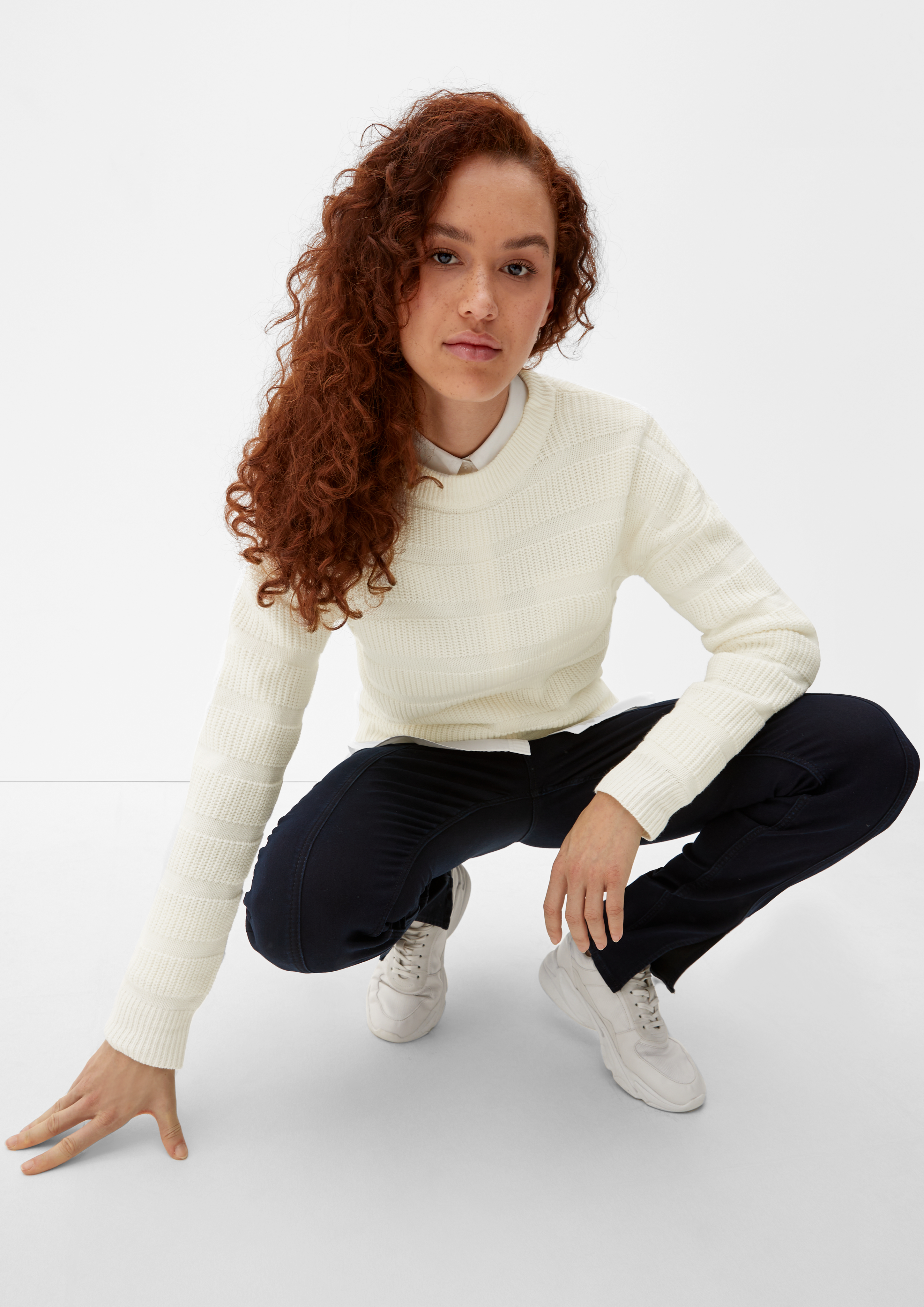 Knitted pullover