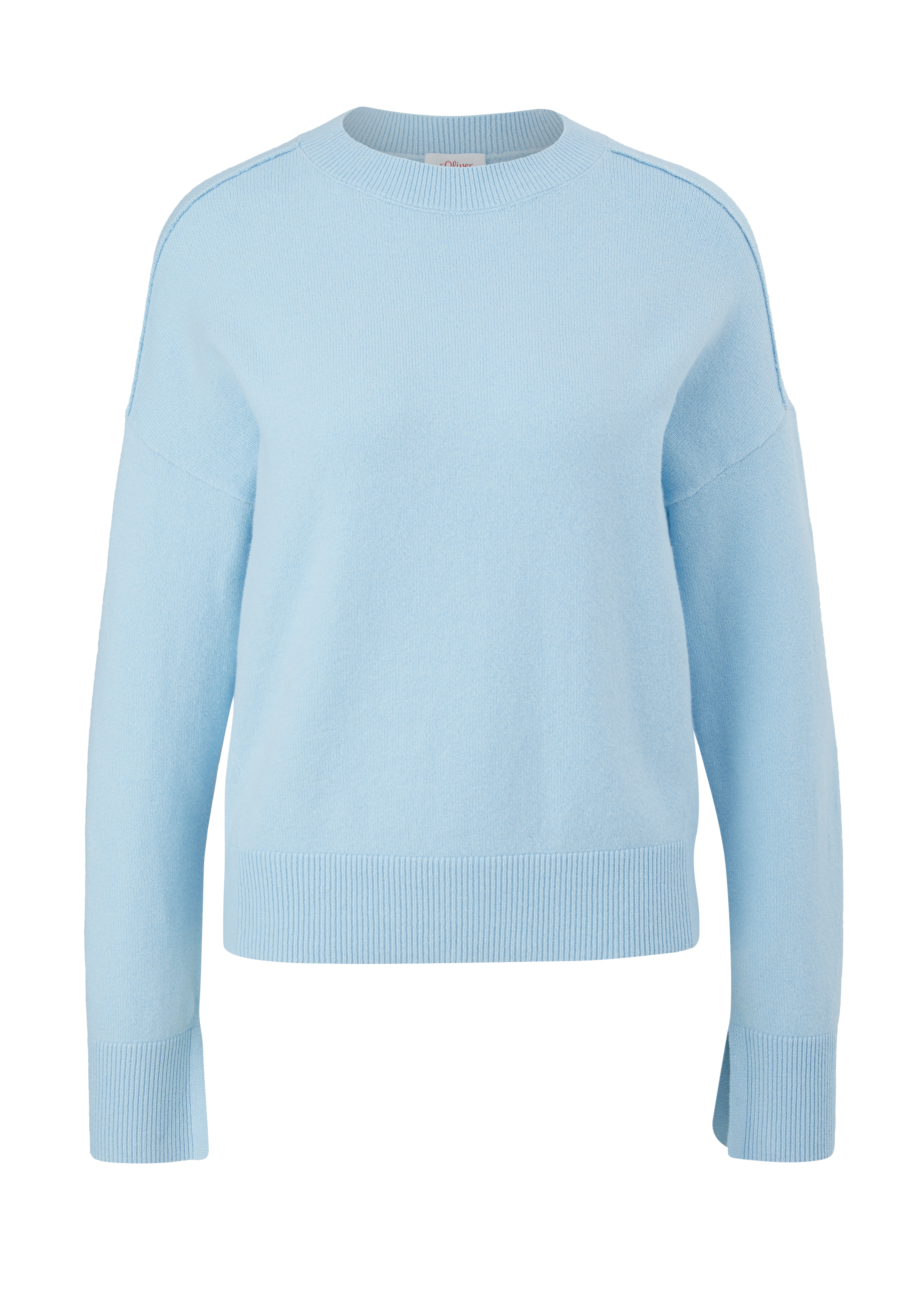 Knitted pullover