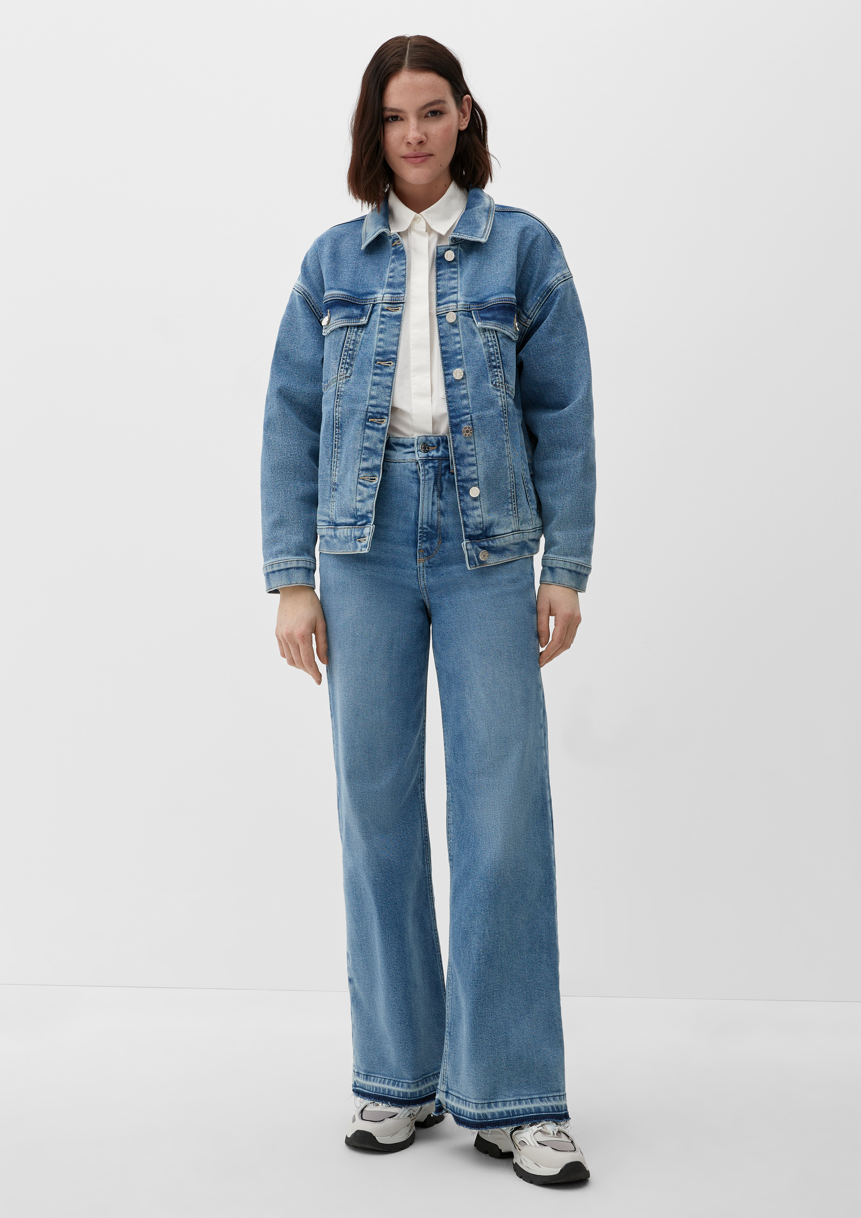 Denim trousers