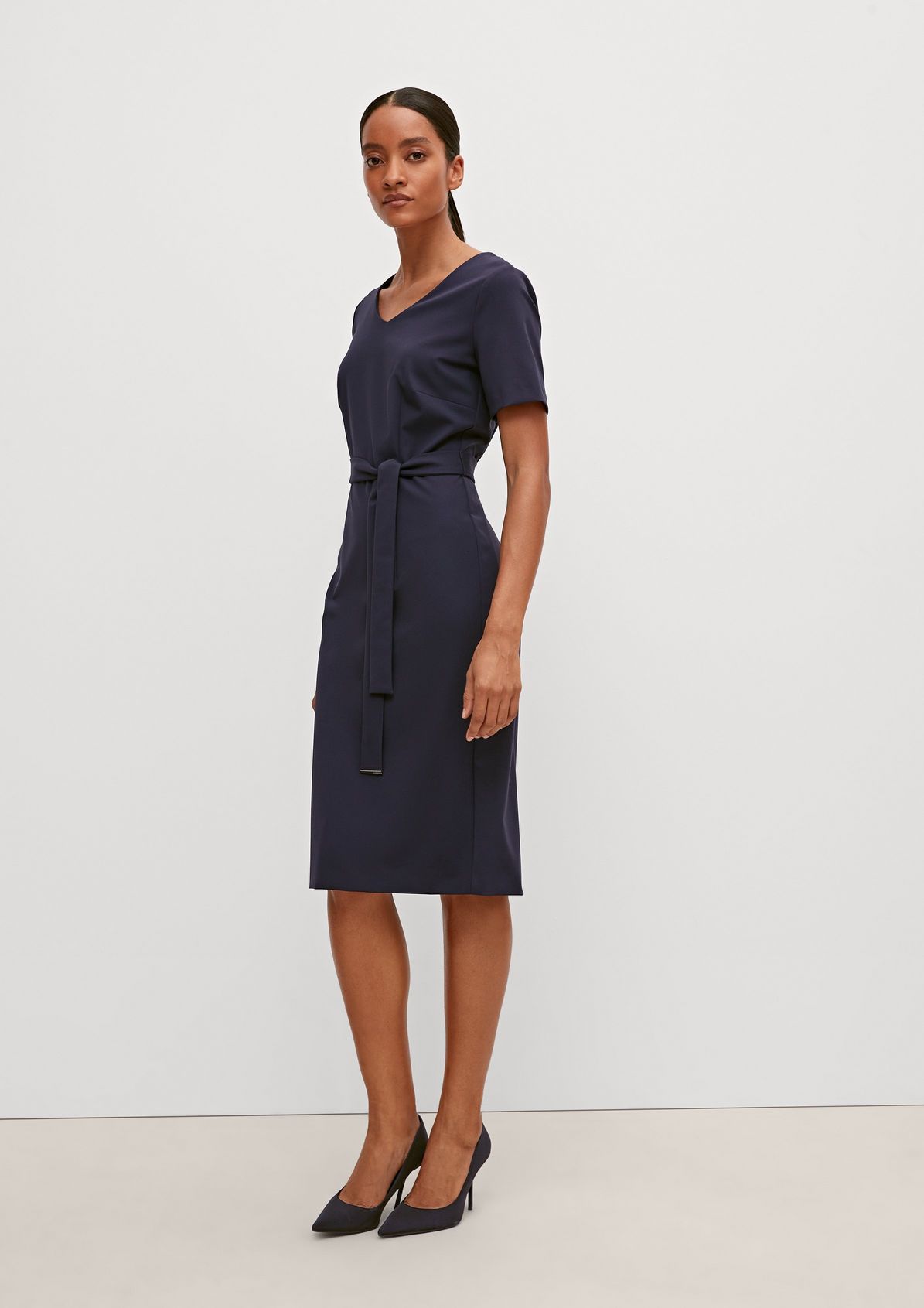 Sheath dress made of tricotine fabric from comma