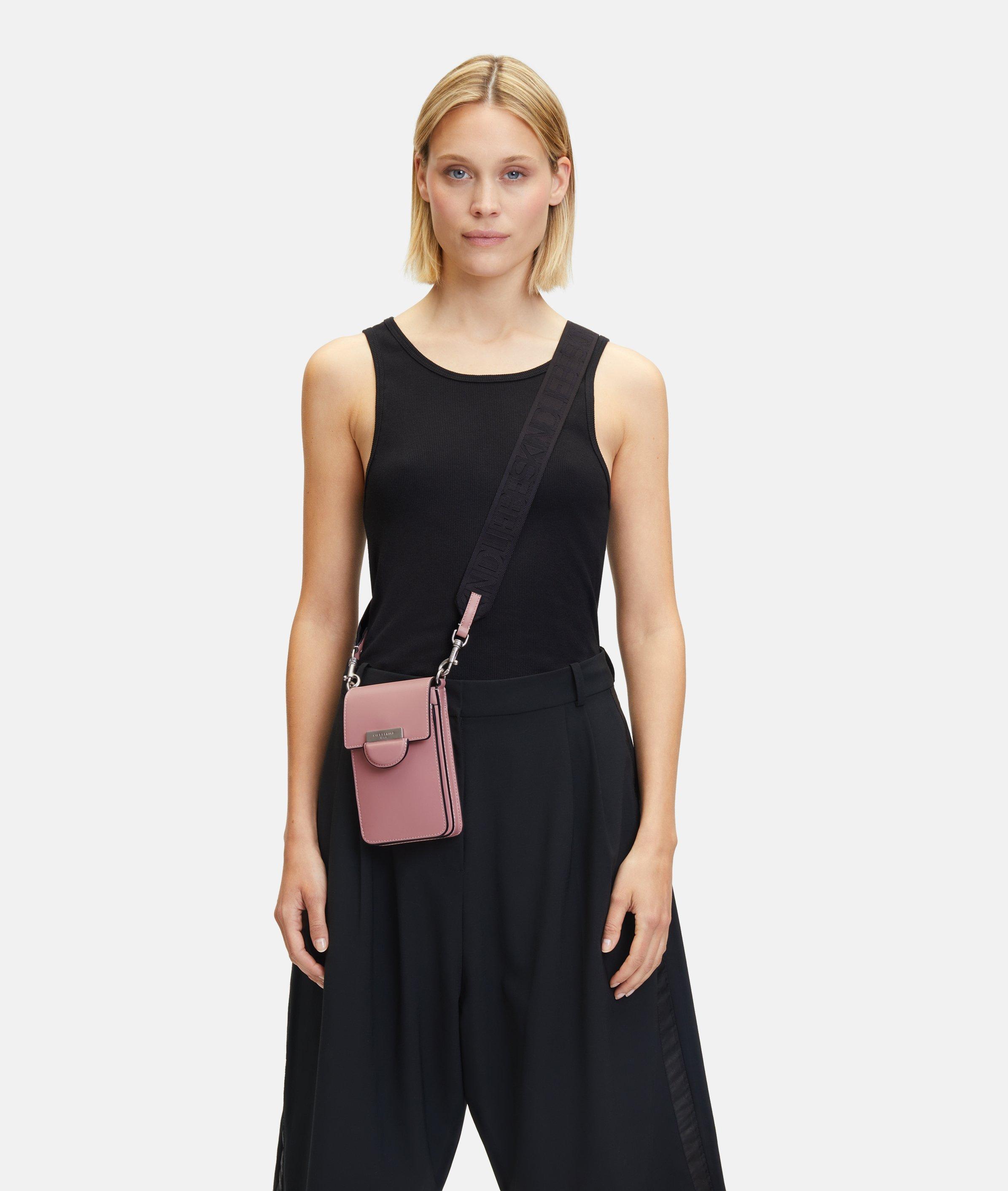 Pam Mobile Pouch