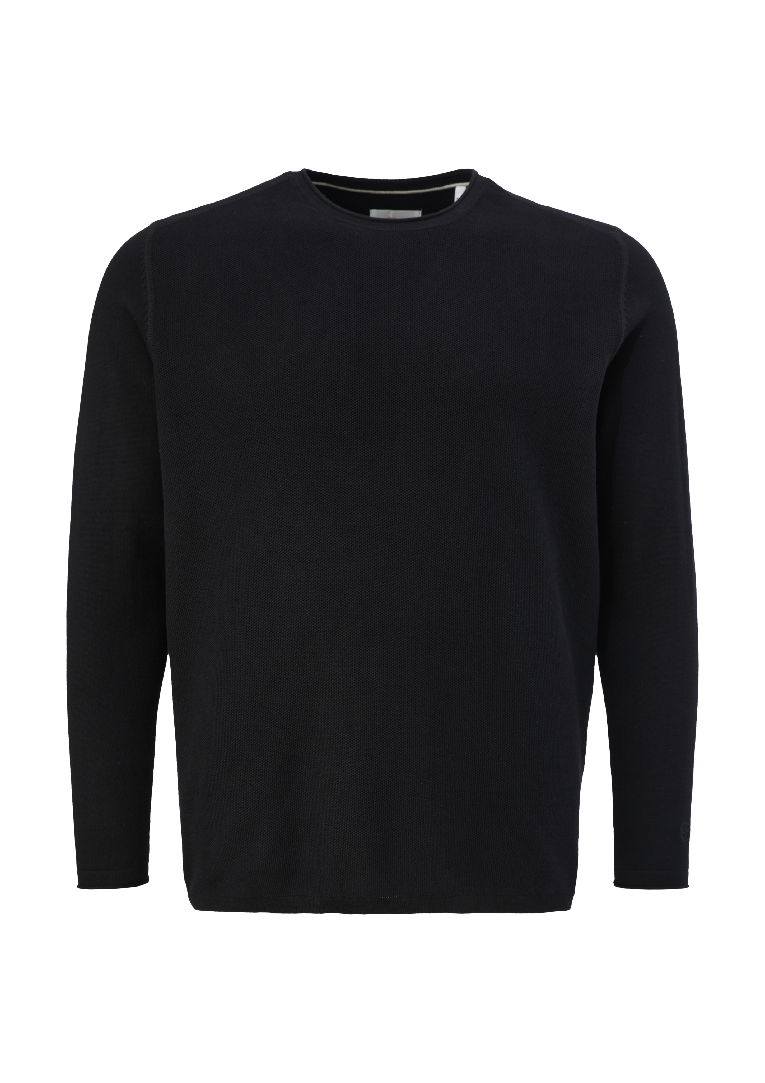 Knitted pullover