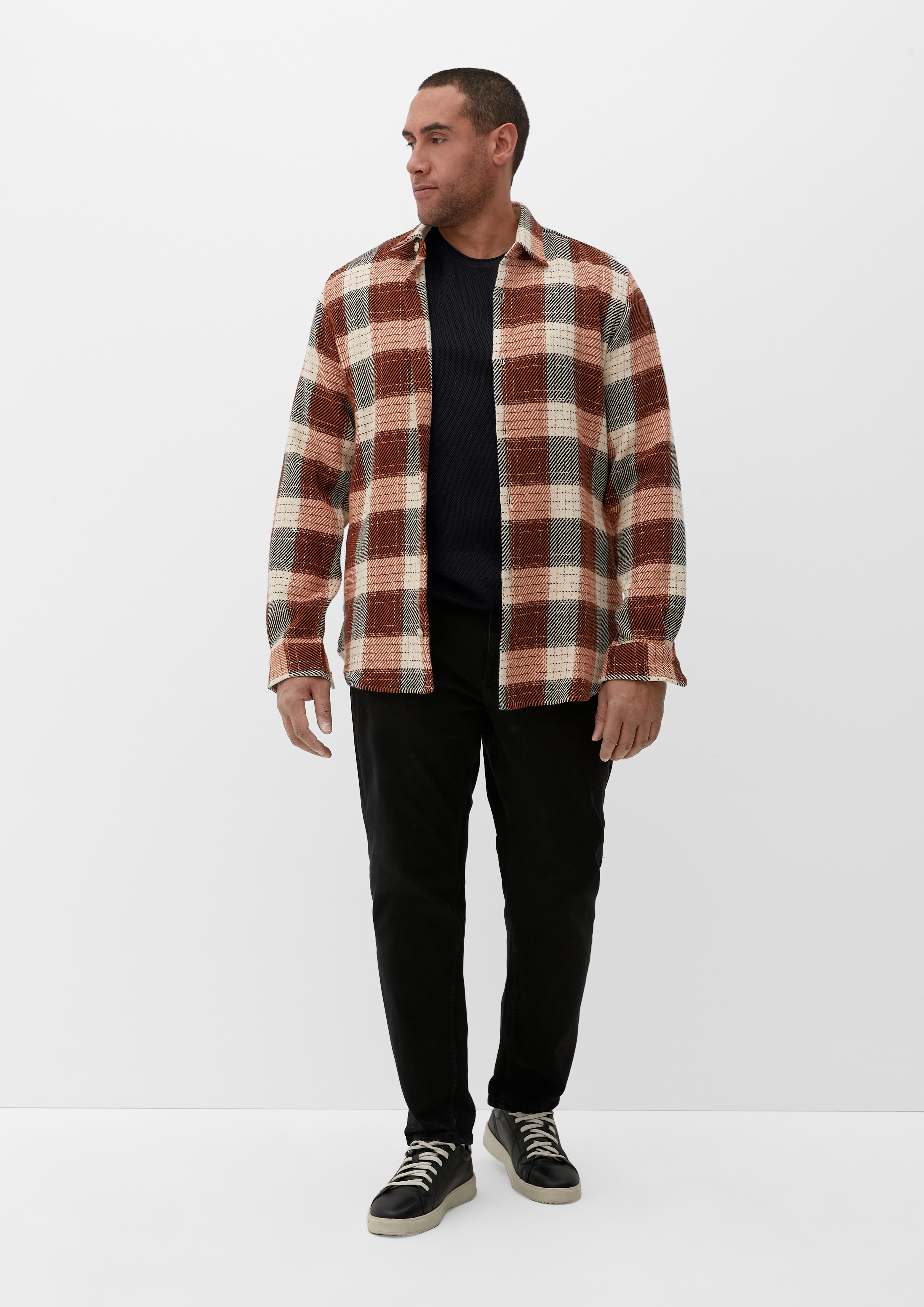 Knitted pullover