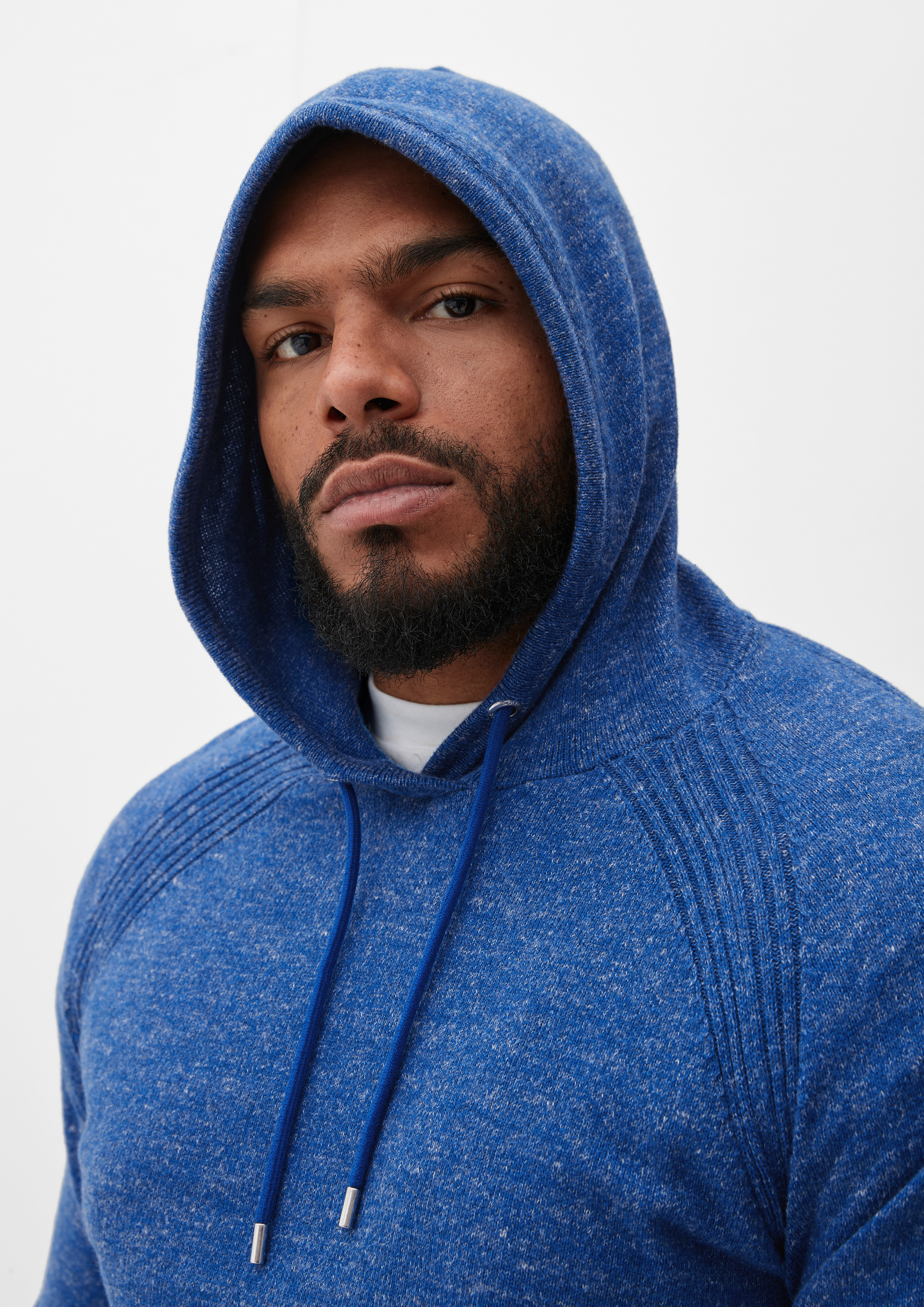 Knitted pullover