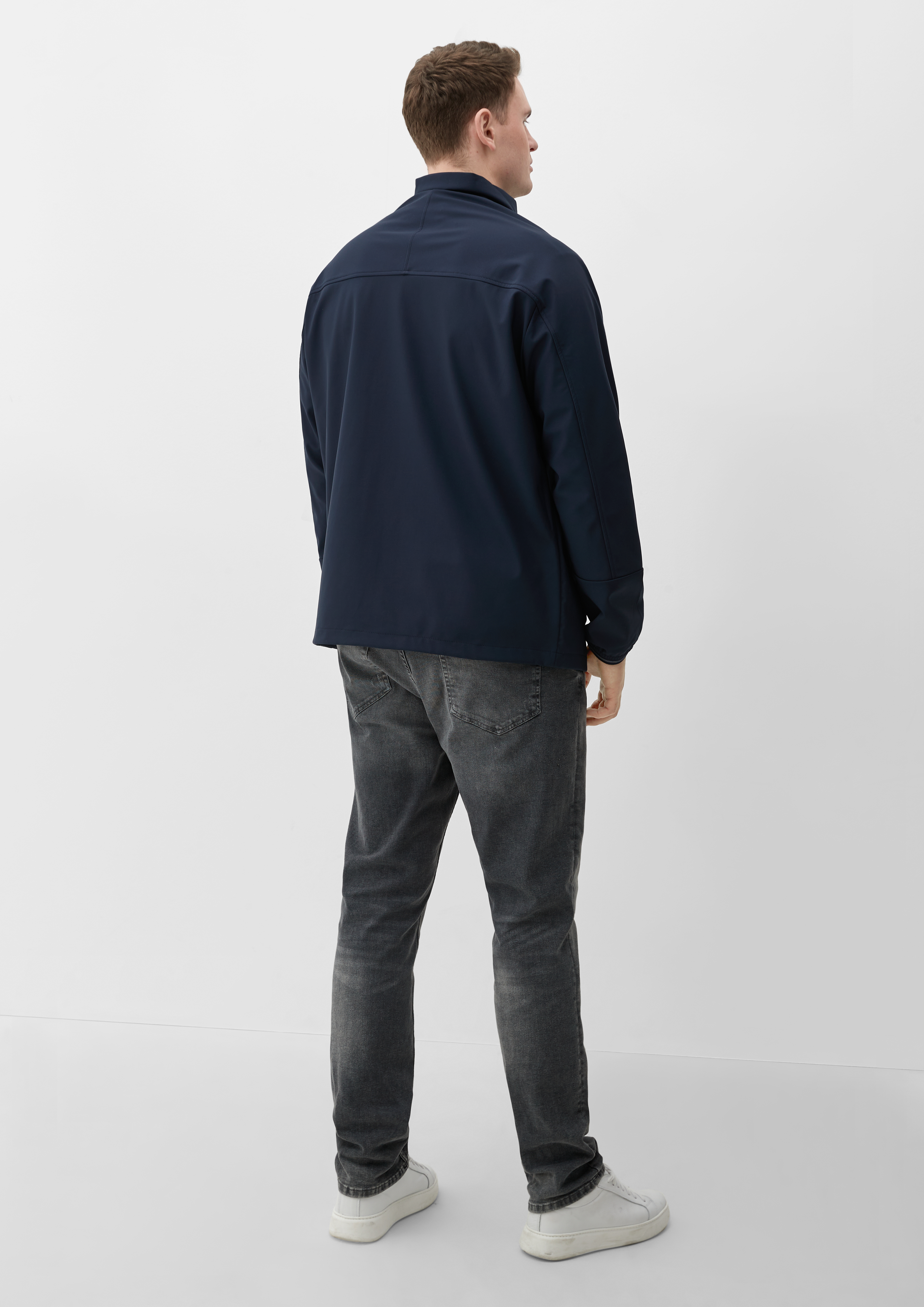 Outdoor jacket