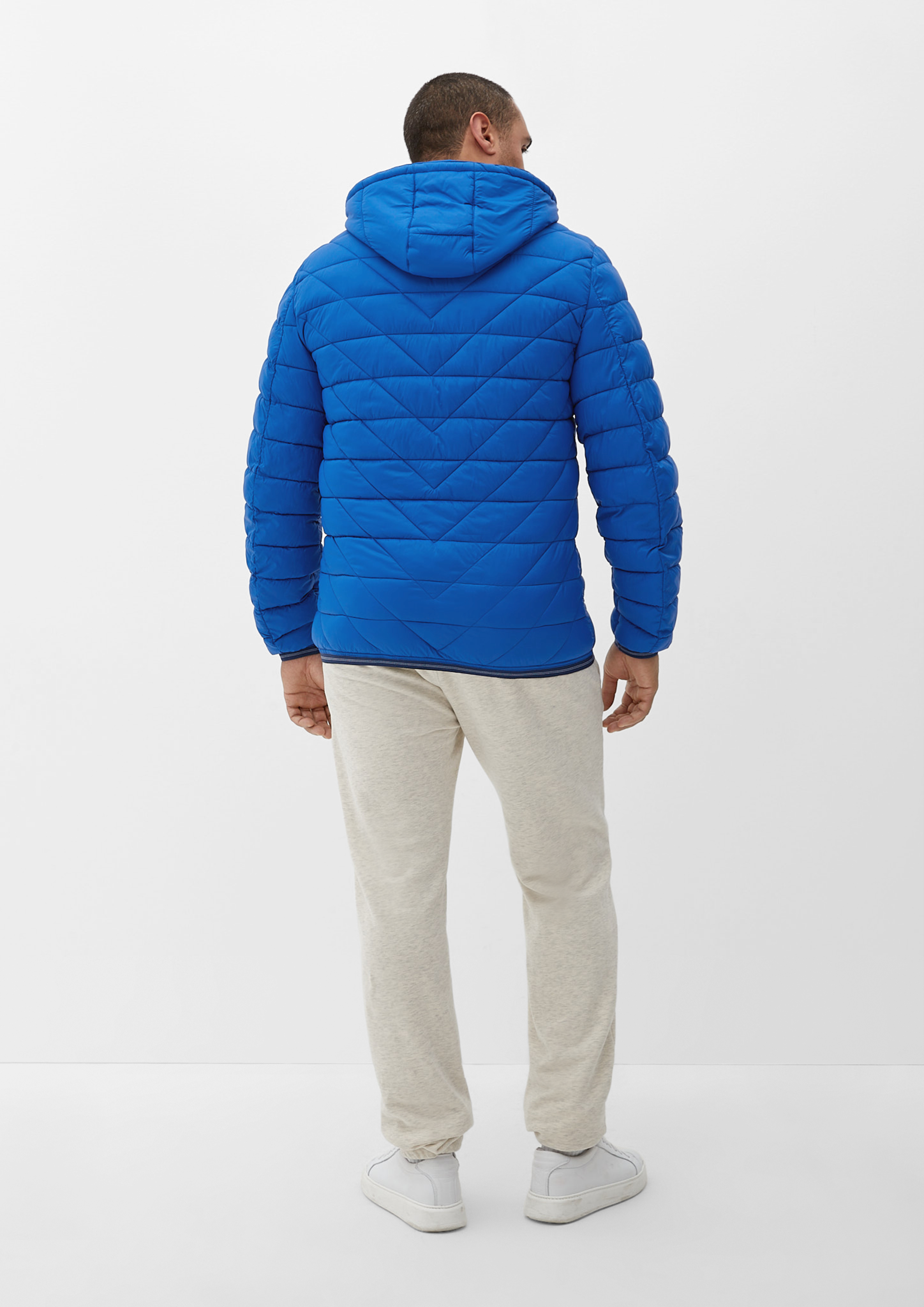 Outdoor jacket