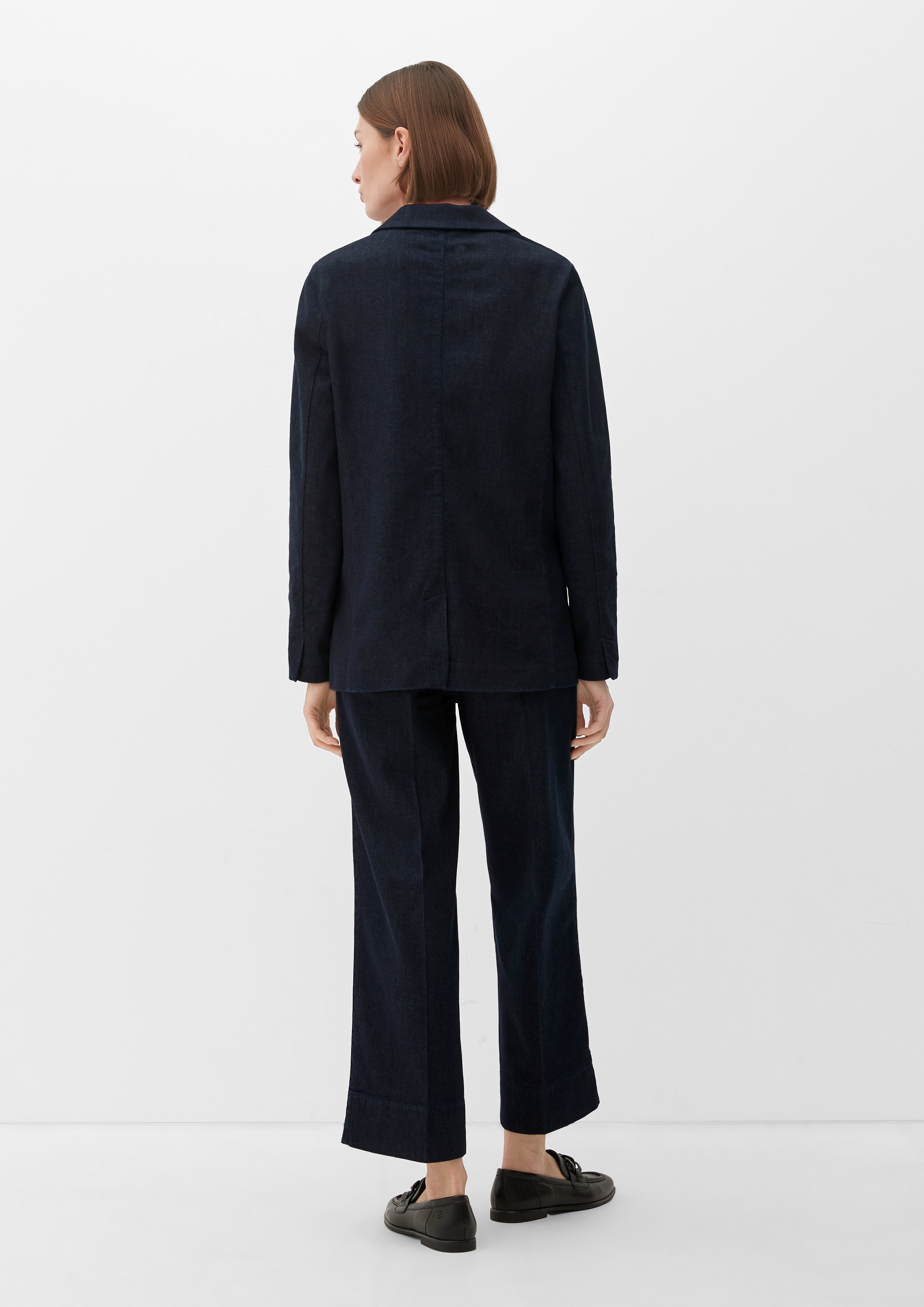 Indoor blazer
