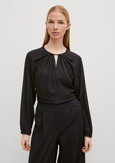 Chiffon blouse with a cut-out from comma