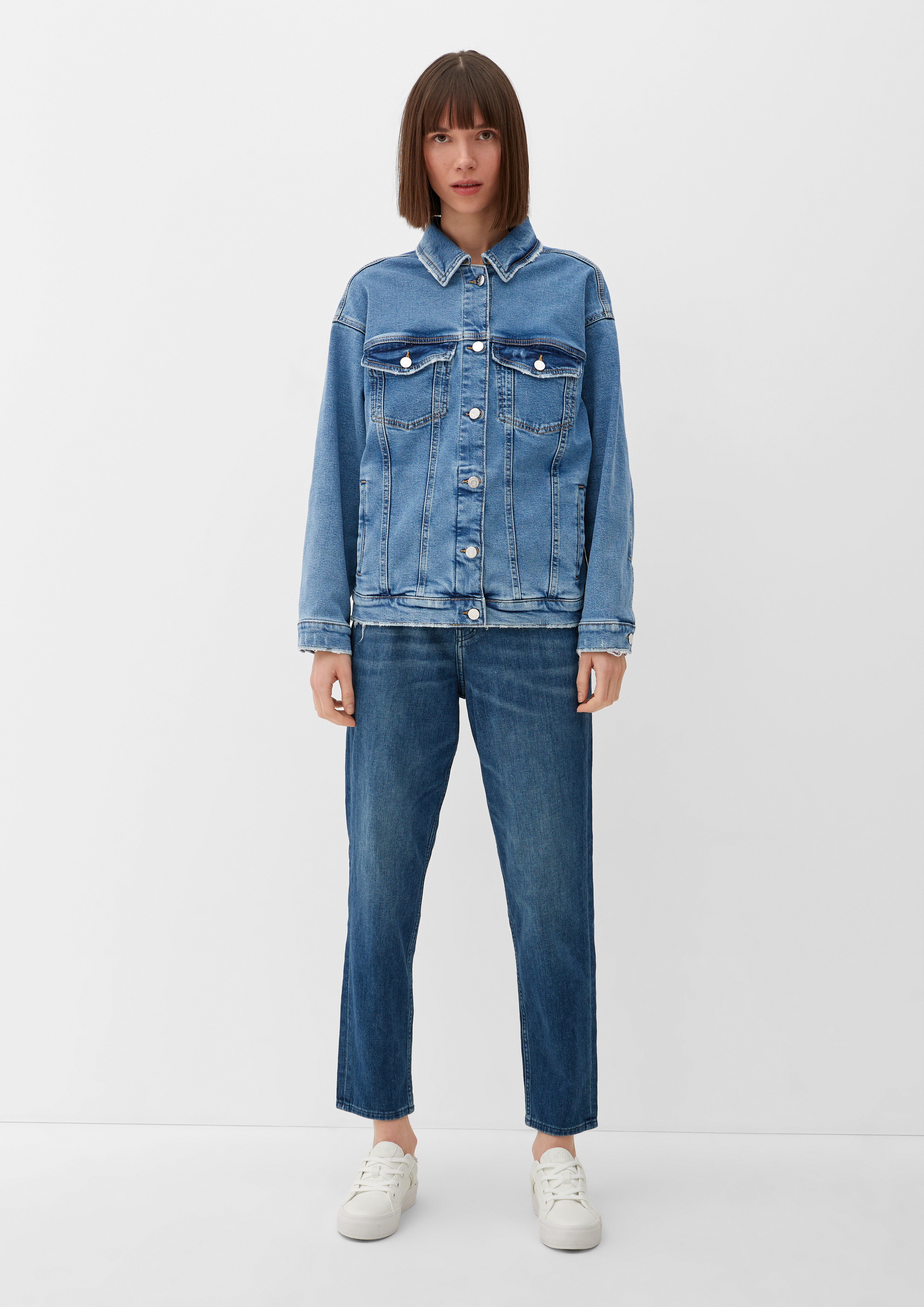 Indoor jacket