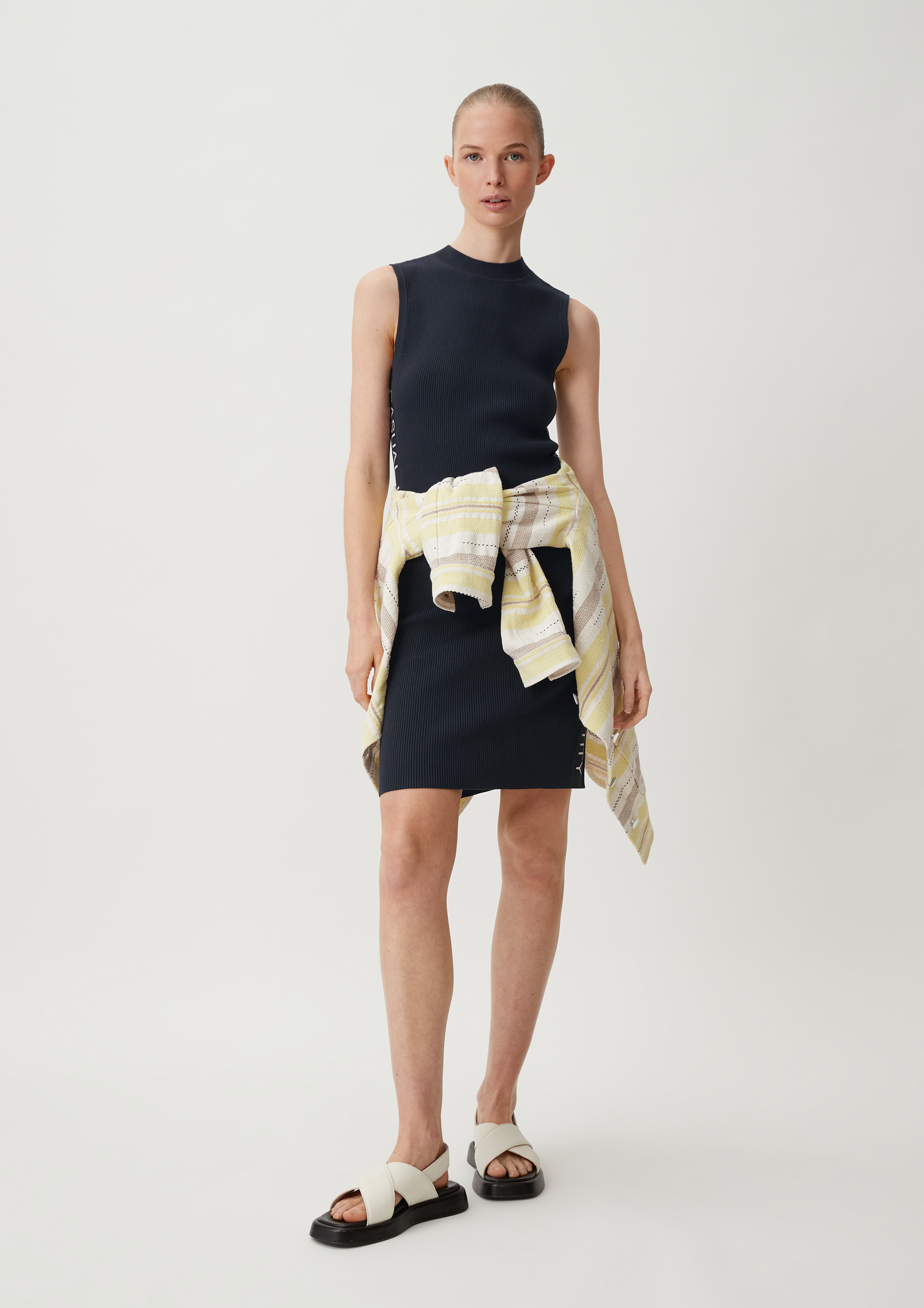 Kleid