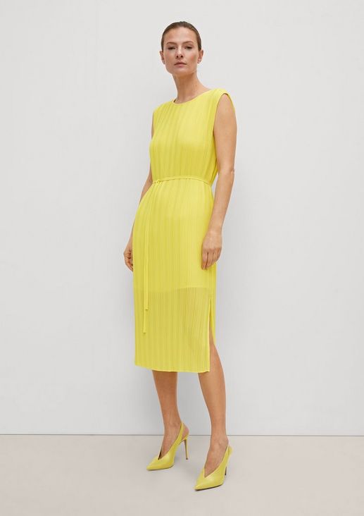 Maxi dress with pleats from comma