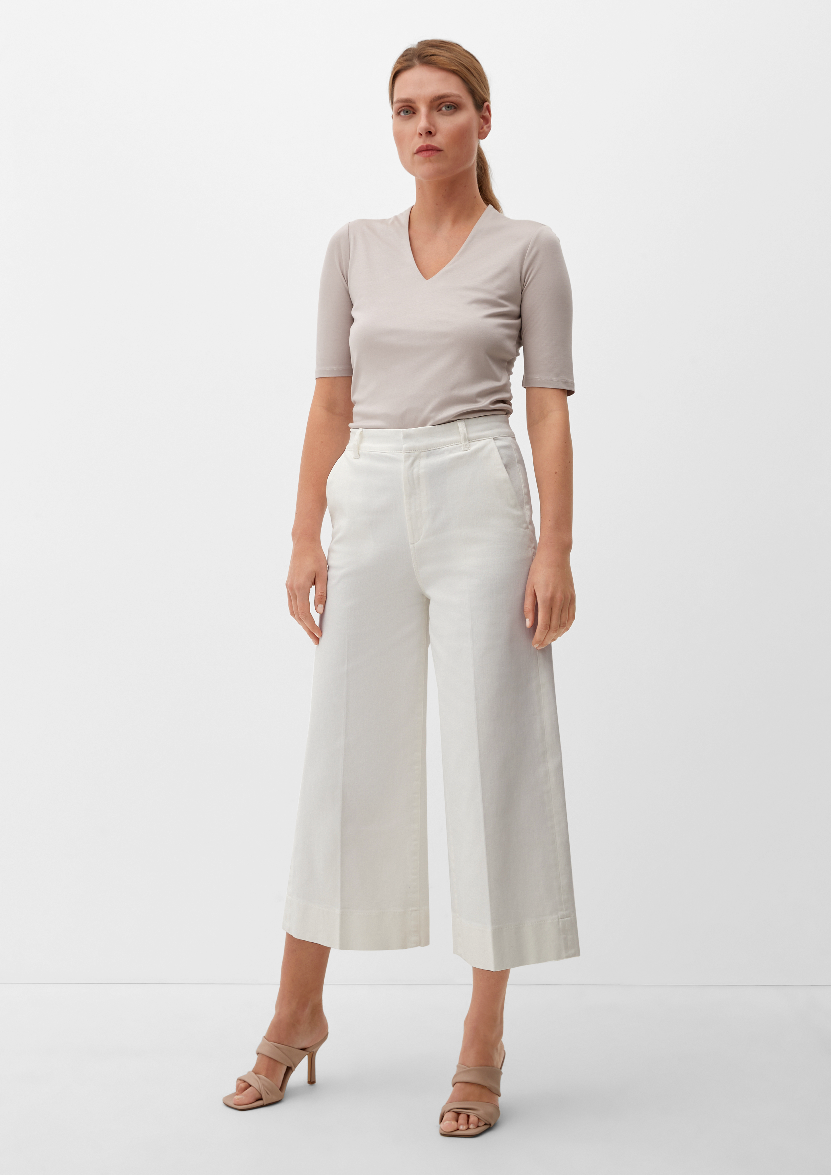 Denim trousers