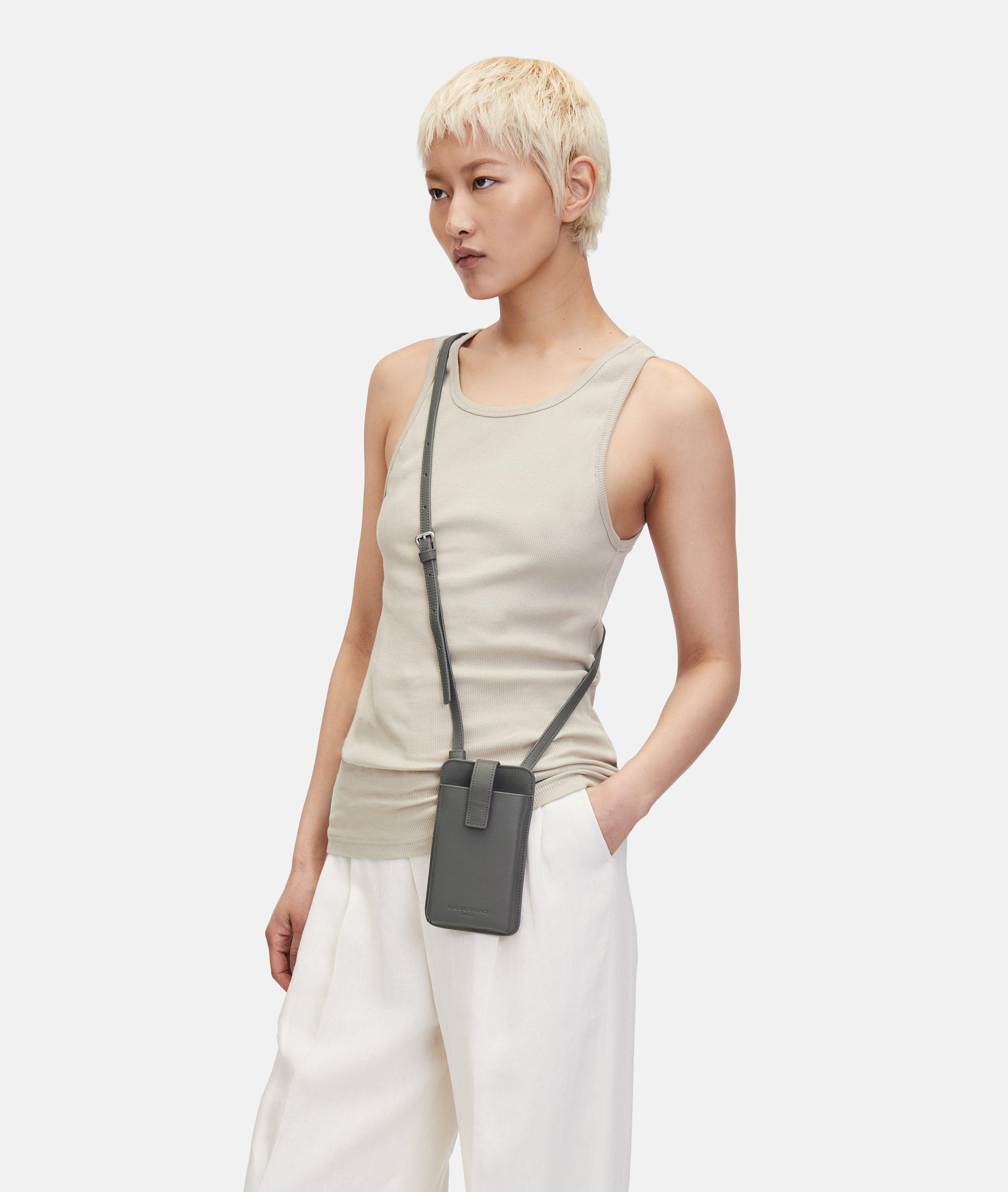 Mobile Pouch