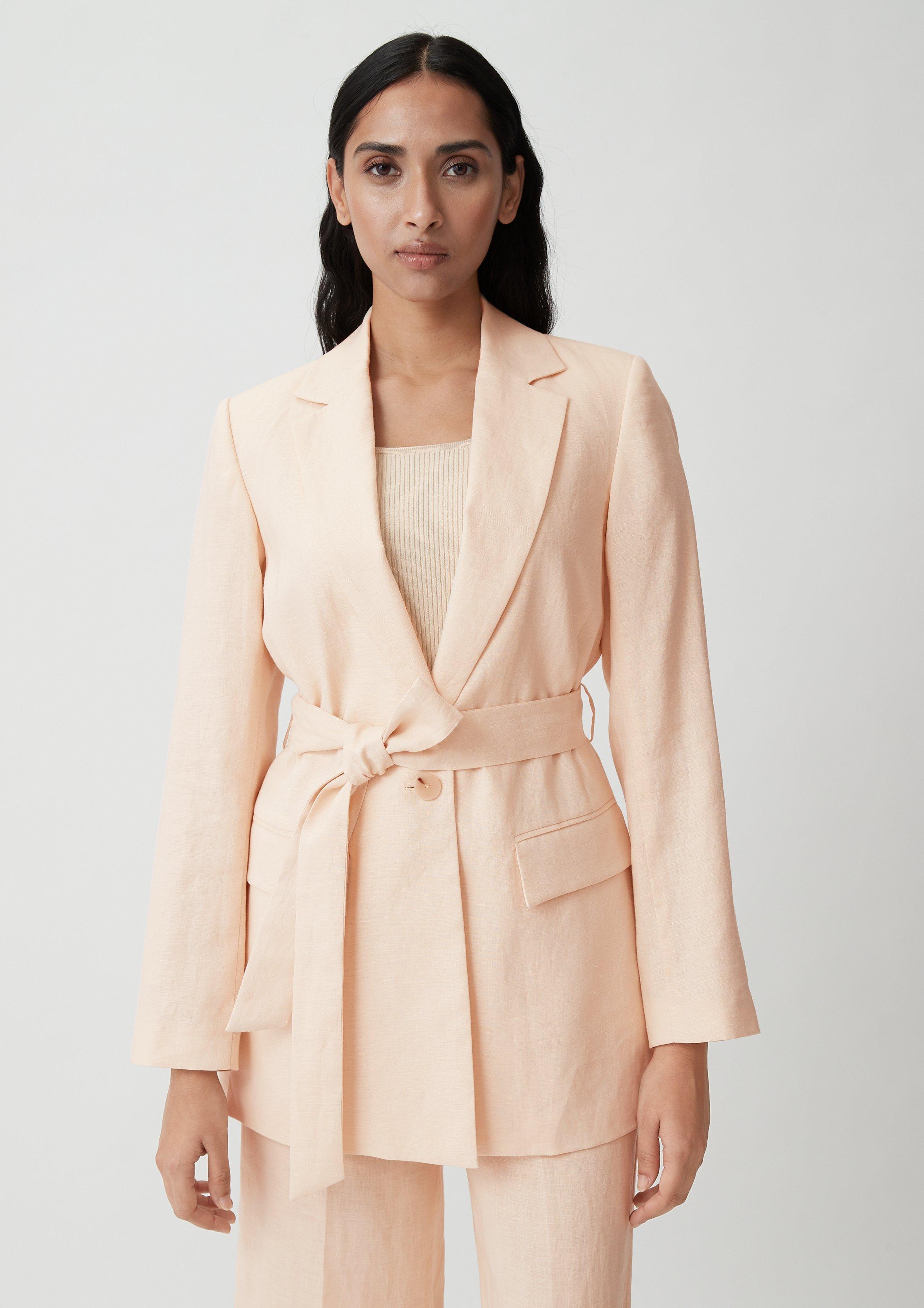 Indoor blazer