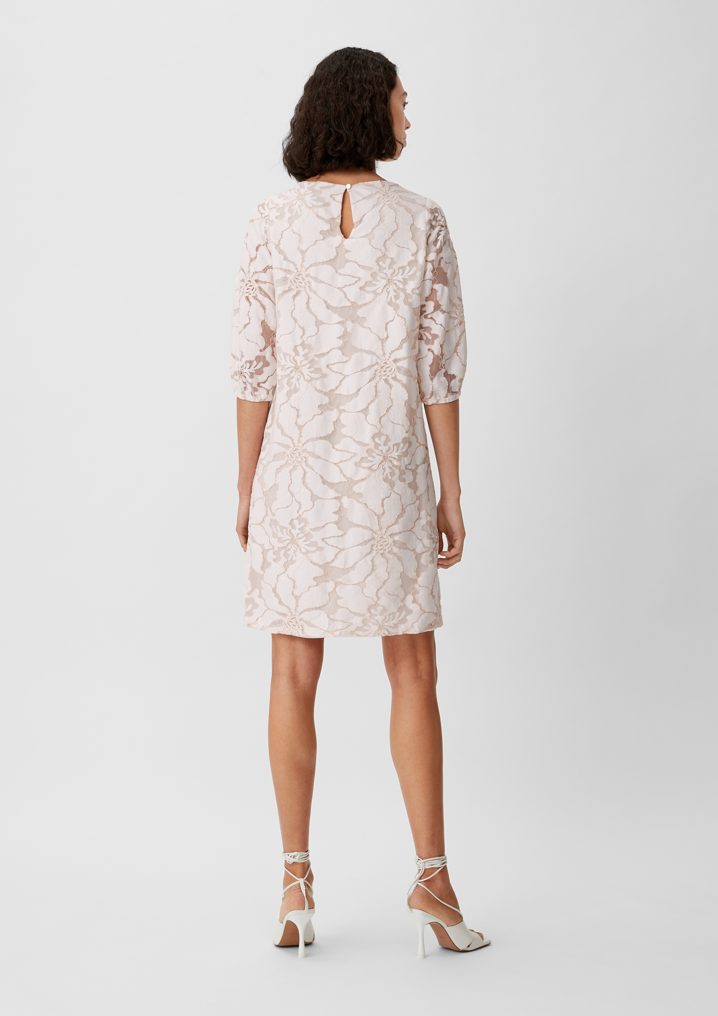 Kleid