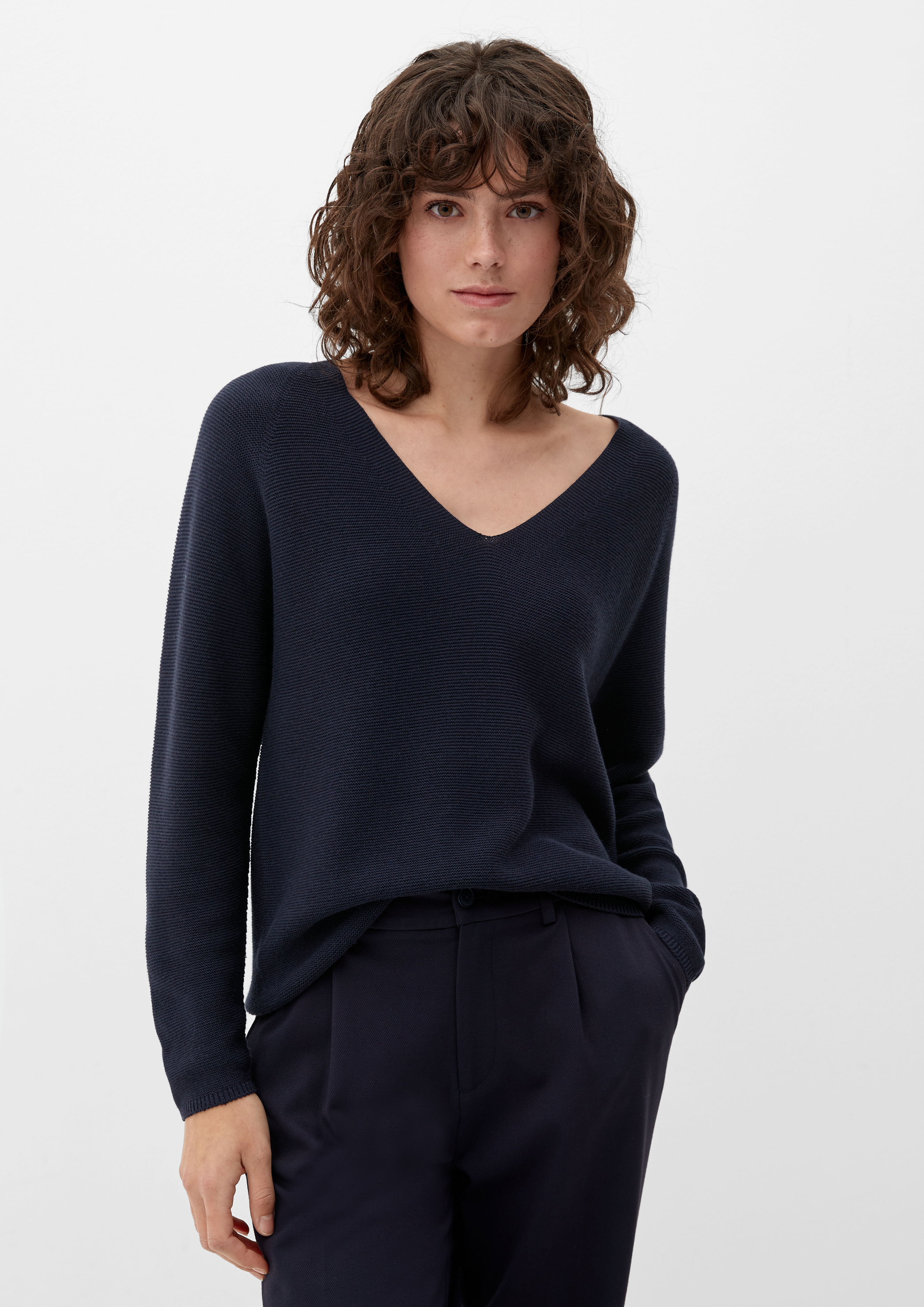 Knitted pullover