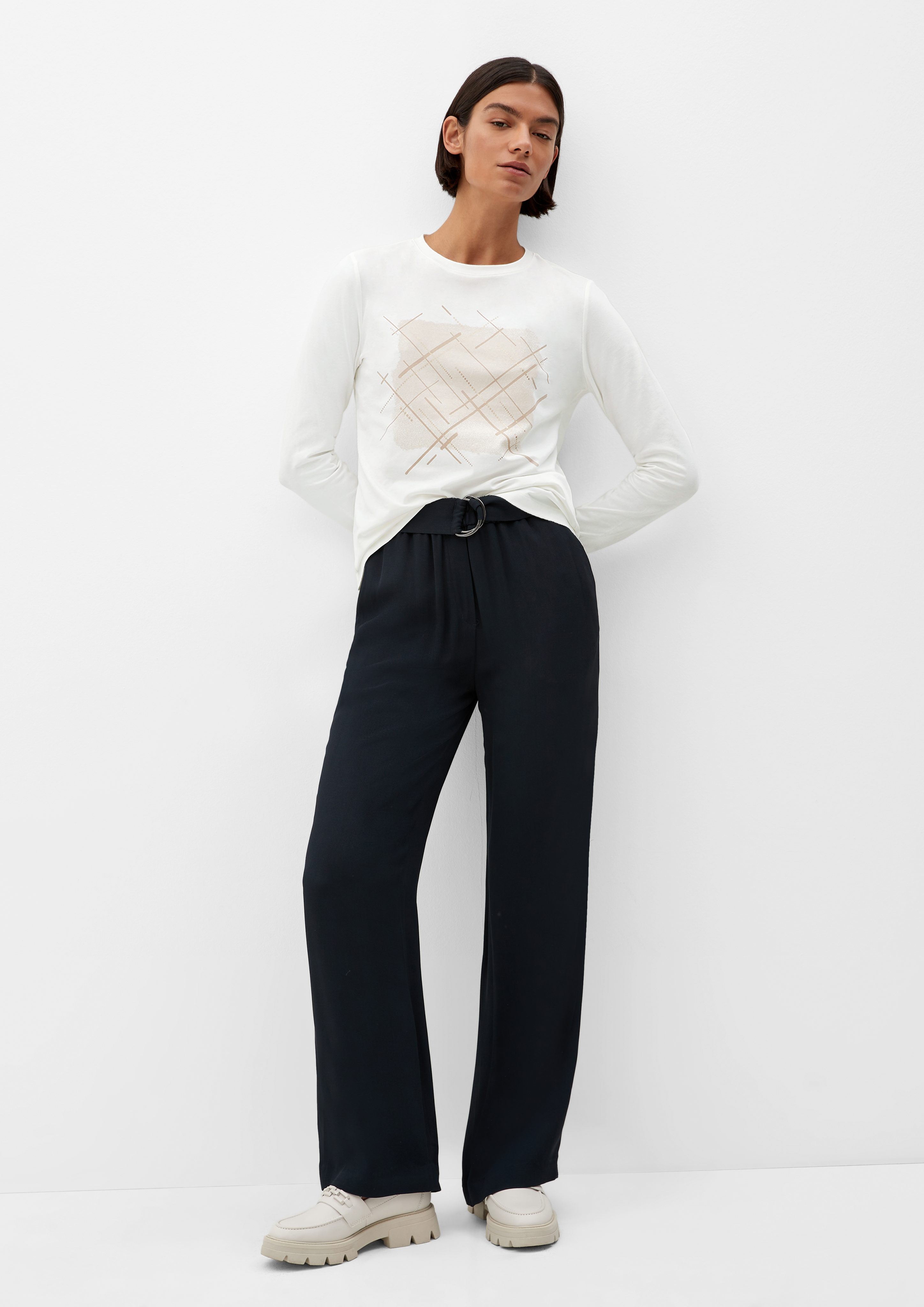 Long sleeve top