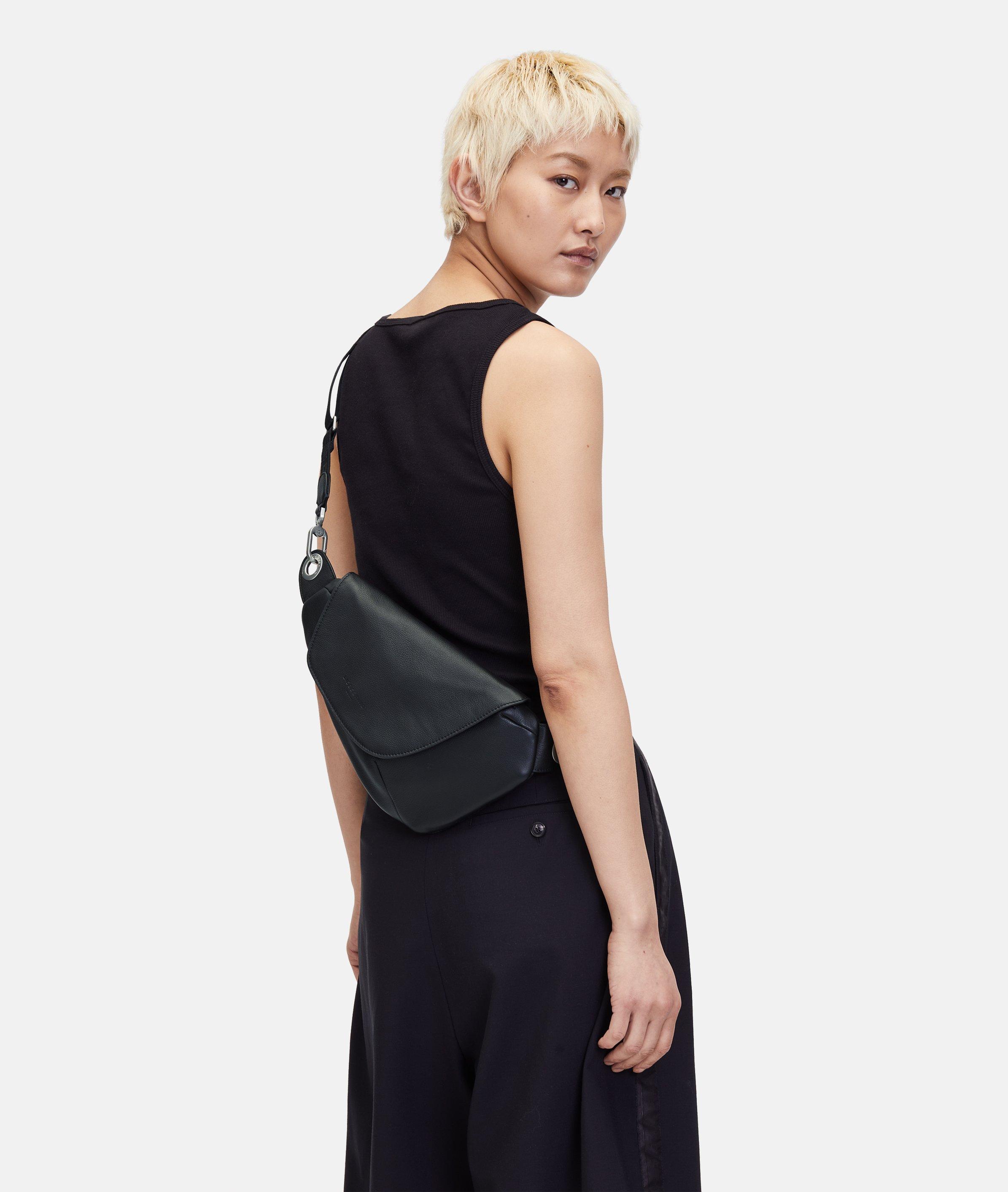 Crossbody S