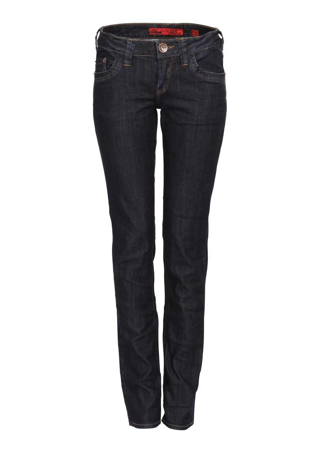Slim fit jeans with a low rise waist 