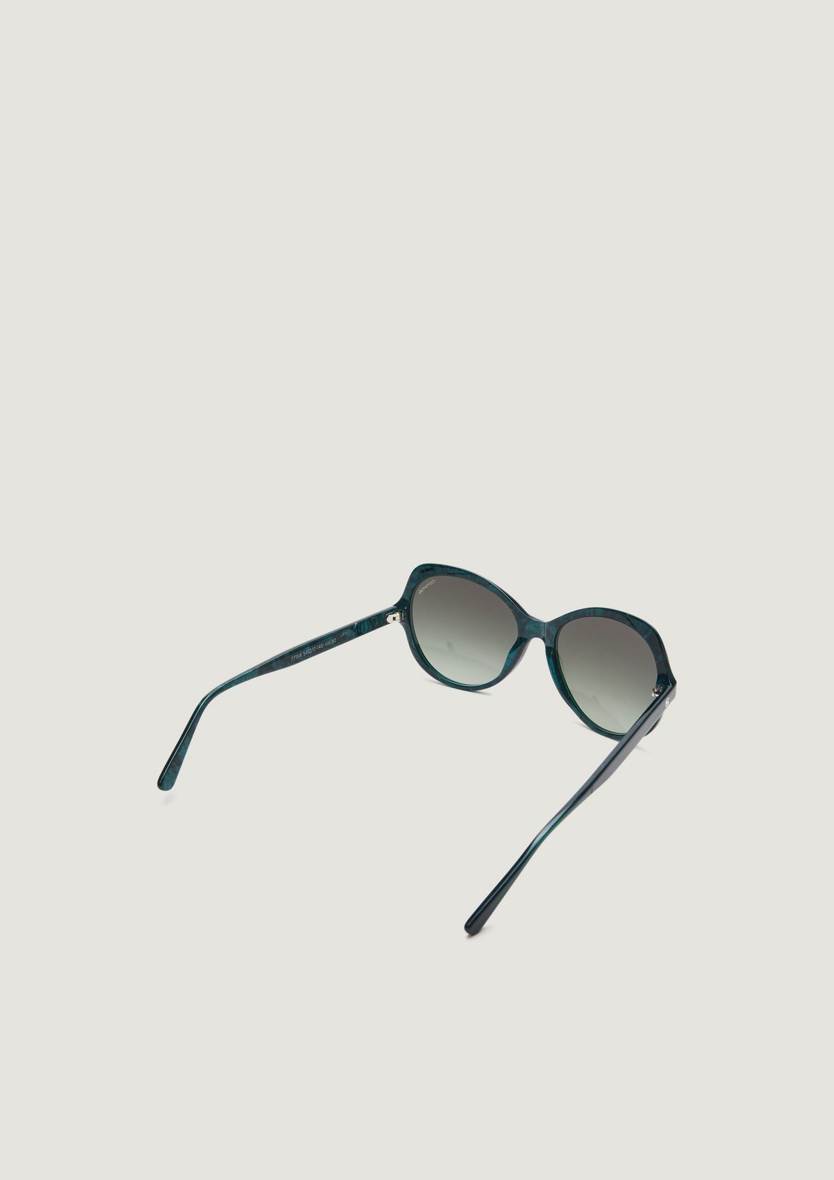 Sonnenbrille in runder Form 