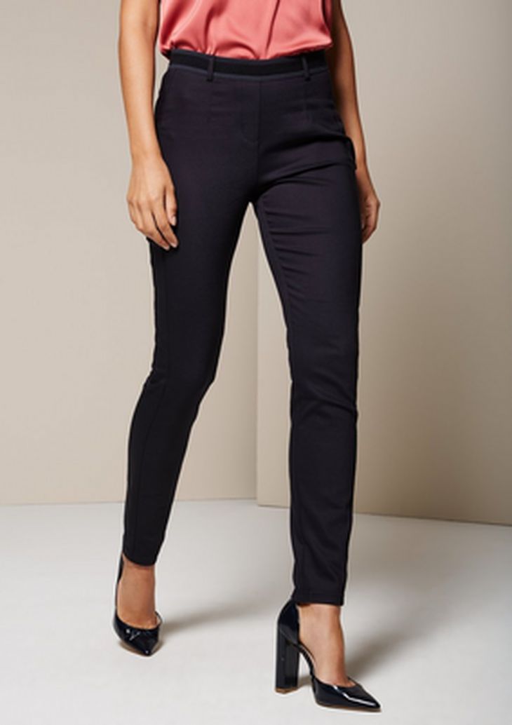 Casual Trousers for Women | comma Fashion